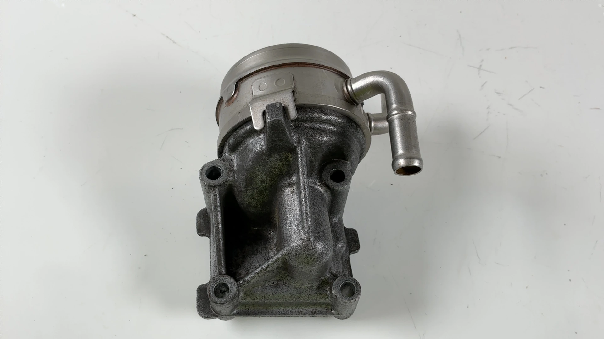 Suzuki GSX-R600 SRAD 600 Engine Motor Oil Cooler 1997-2000 OEM 16600-33E10