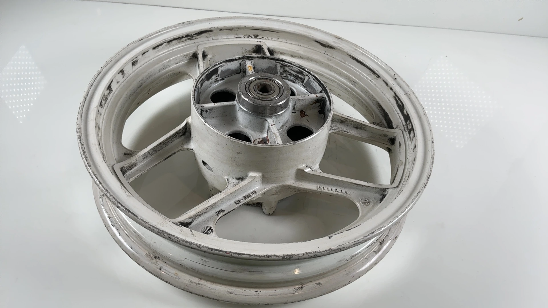 Kawasaki Ninja ZX600C 600cc Rear Wheel Rim 1988-1997 OEM 41073-1576-5G - Image 9