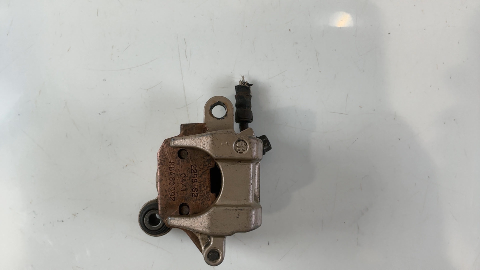 Triumph Tiger 800 XC 800cc Rear Brake Caliper 2011 2012 2013 2014 OEM T2025050 - Image 2
