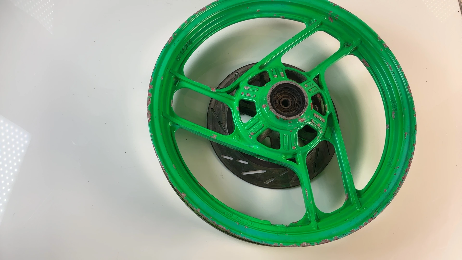 Yamaha TZR125 2RK 125cc Front Wheel Rim 1987-1989 OEM 2RK-25168-00 JL - Image 1