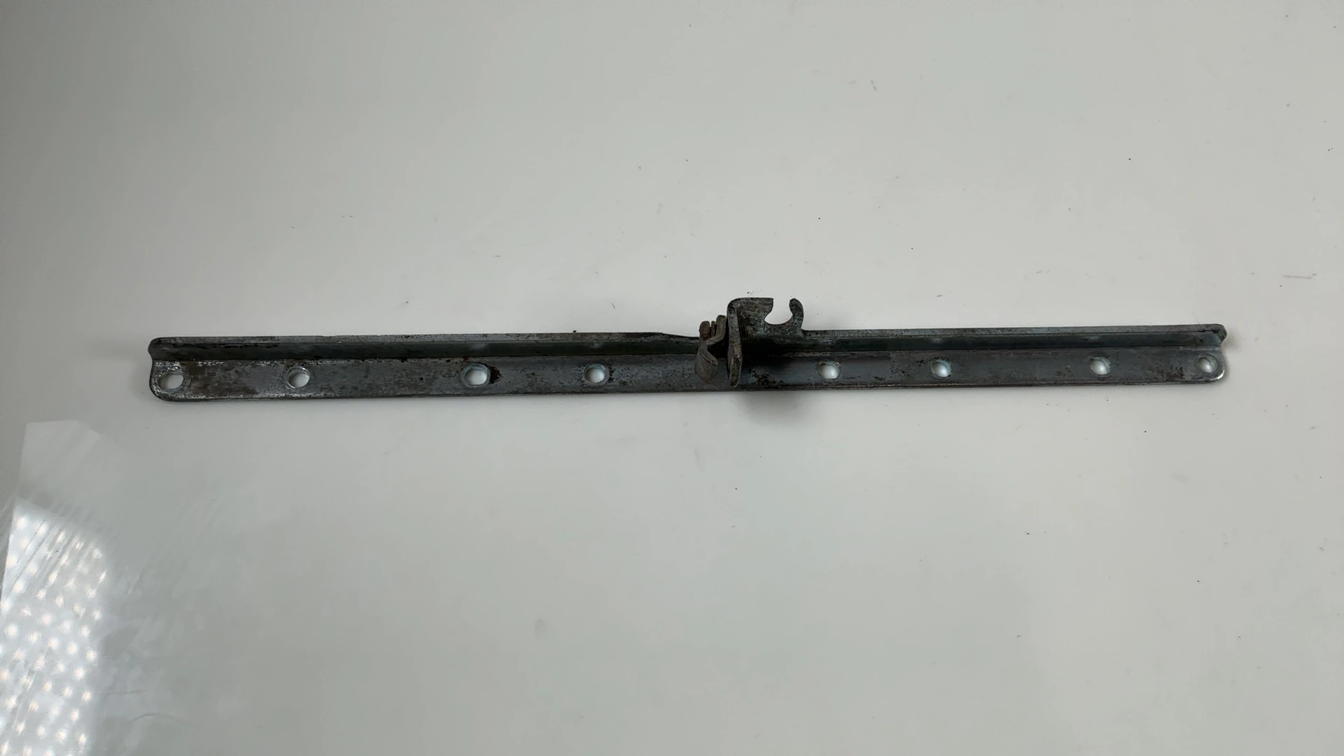 Honda CB1100F CB1100 1100cc Carburetor Rear Stay Bracket 1983 OEM 16035-425-671 - Image 2