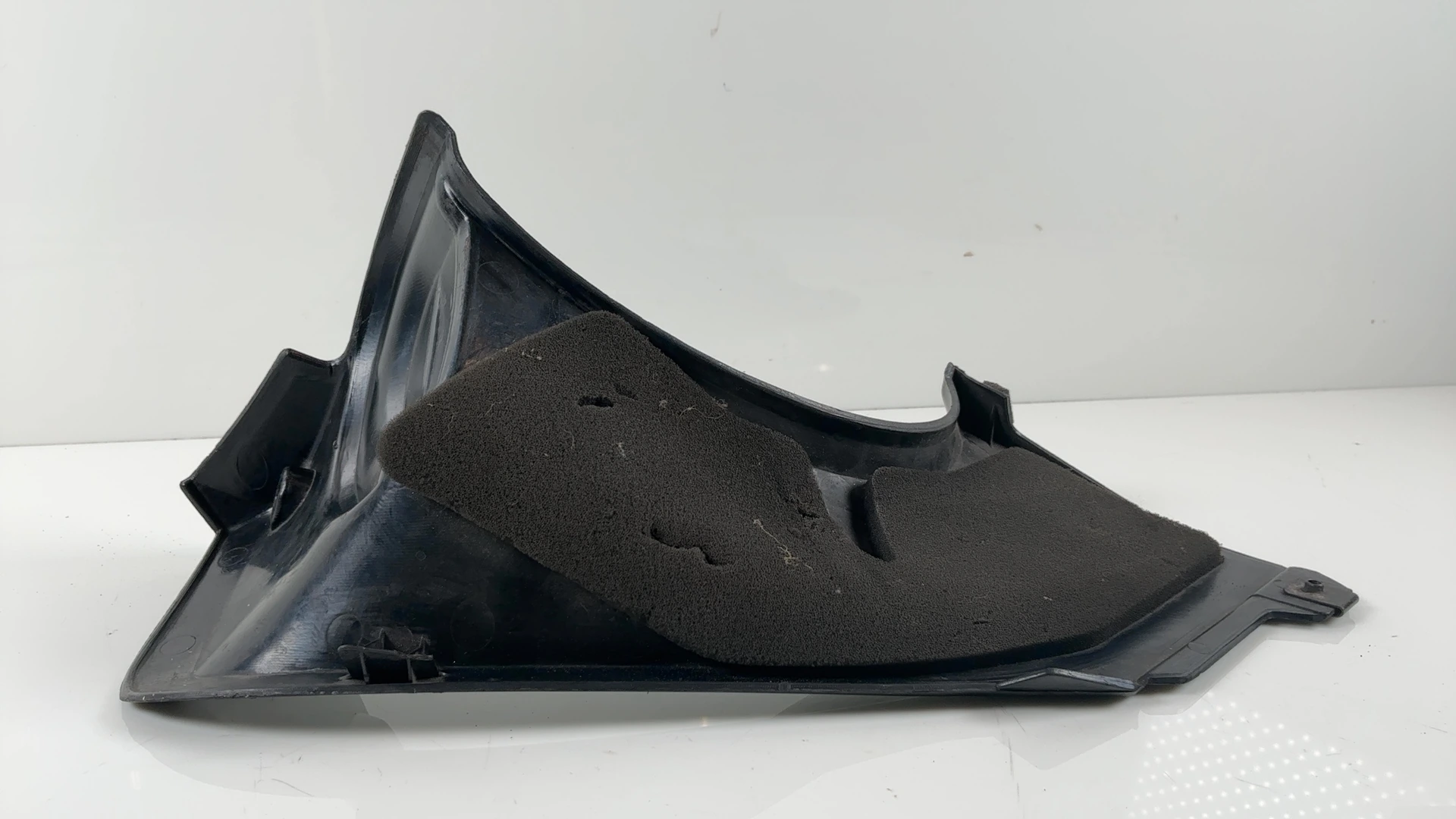 Yamaha YZF R6 600 Right Inner Air Duct Cover Panel 1999-2002 OEM 5EB-2837R-00-00 - Image 4
