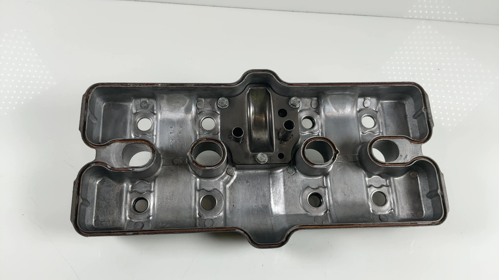 Honda CBR400RR NC23 400cc Valve Cover 1988-1989 OEM 12310-KY2-700 - Image 6