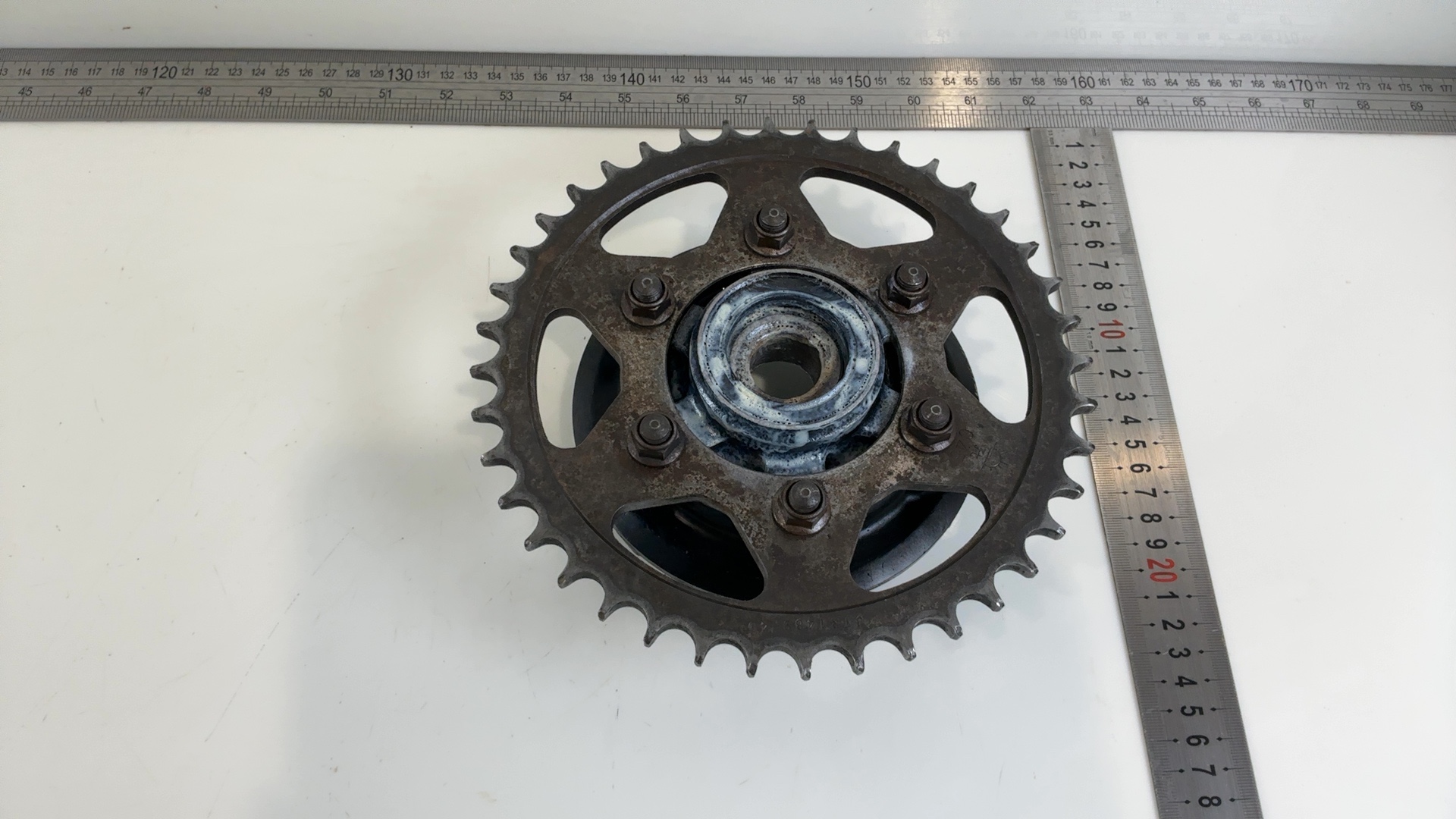 Kawasaki Ninja ZX9R ZX900B 900cc Rear Sprocket Hub 1994 1995 OEM 42033-1144 - Image 3