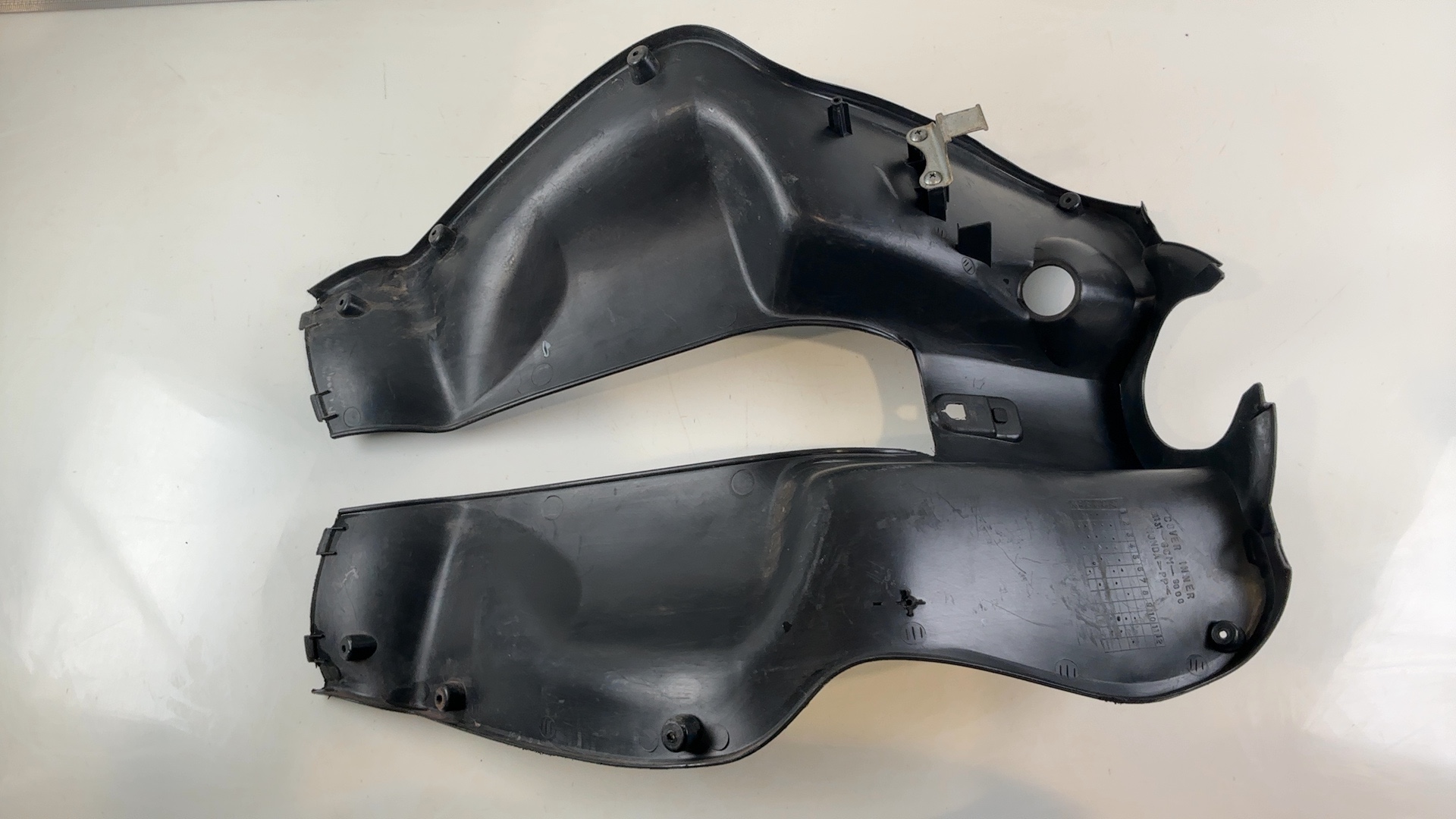 Honda X8R SZX50 50cc Front Inner Leg Shield Cover Panel 1998-2003 81131GCM900ZA - Image 3