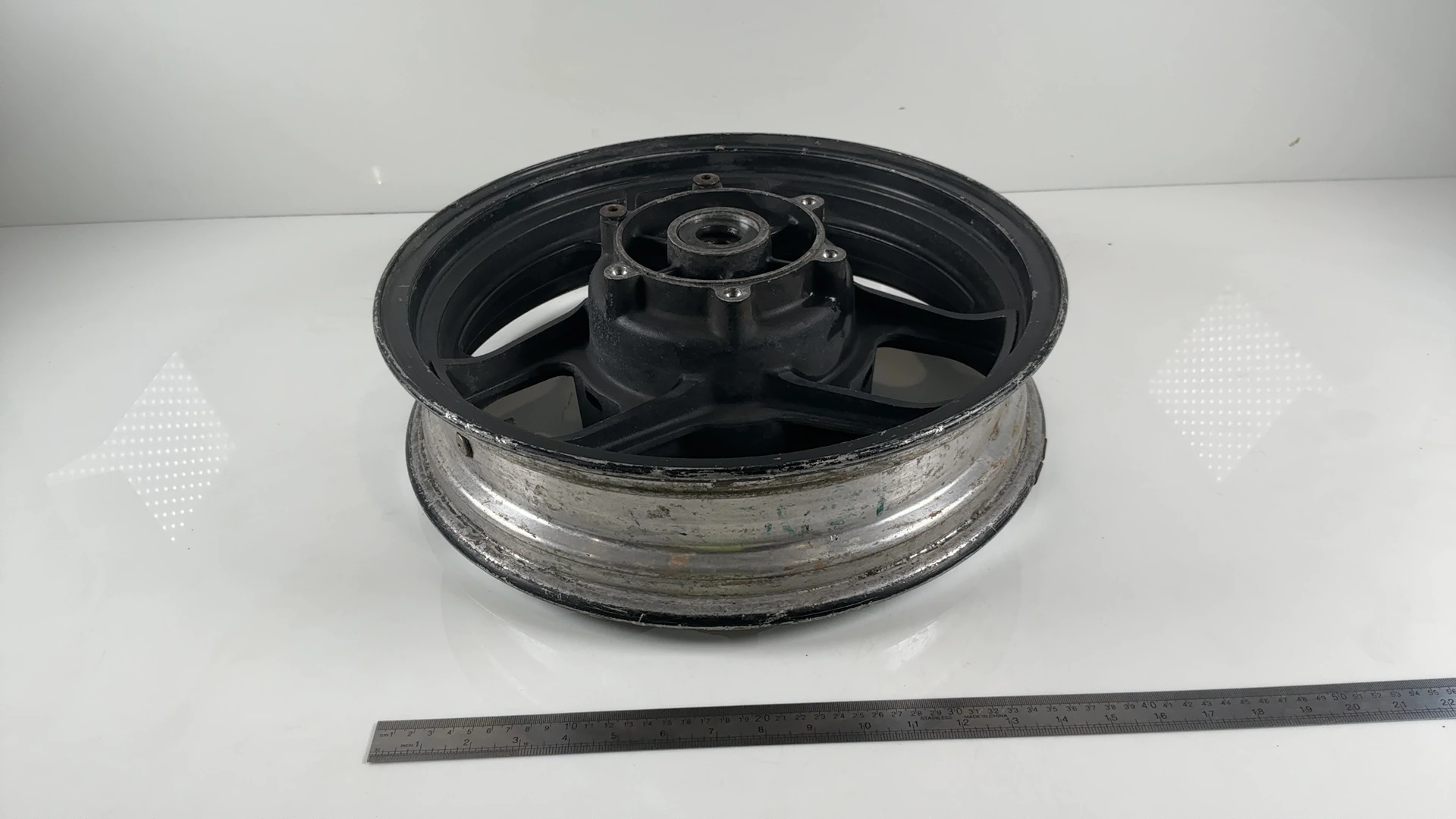 Kawasaki GPZ1000RX ZX1000A 1000cc Rear Wheel Rim 1986-1988 OEM 41073-1312-R2 - Image 5