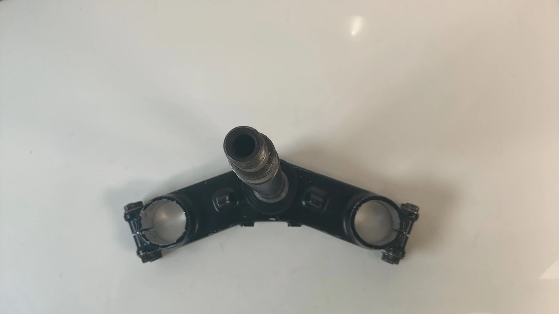 Kawasaki ZRX1100 ZR1100 1100cc Lower Triple Tree Clamp 1997-2001 OEM 44037-1402 - Image 5