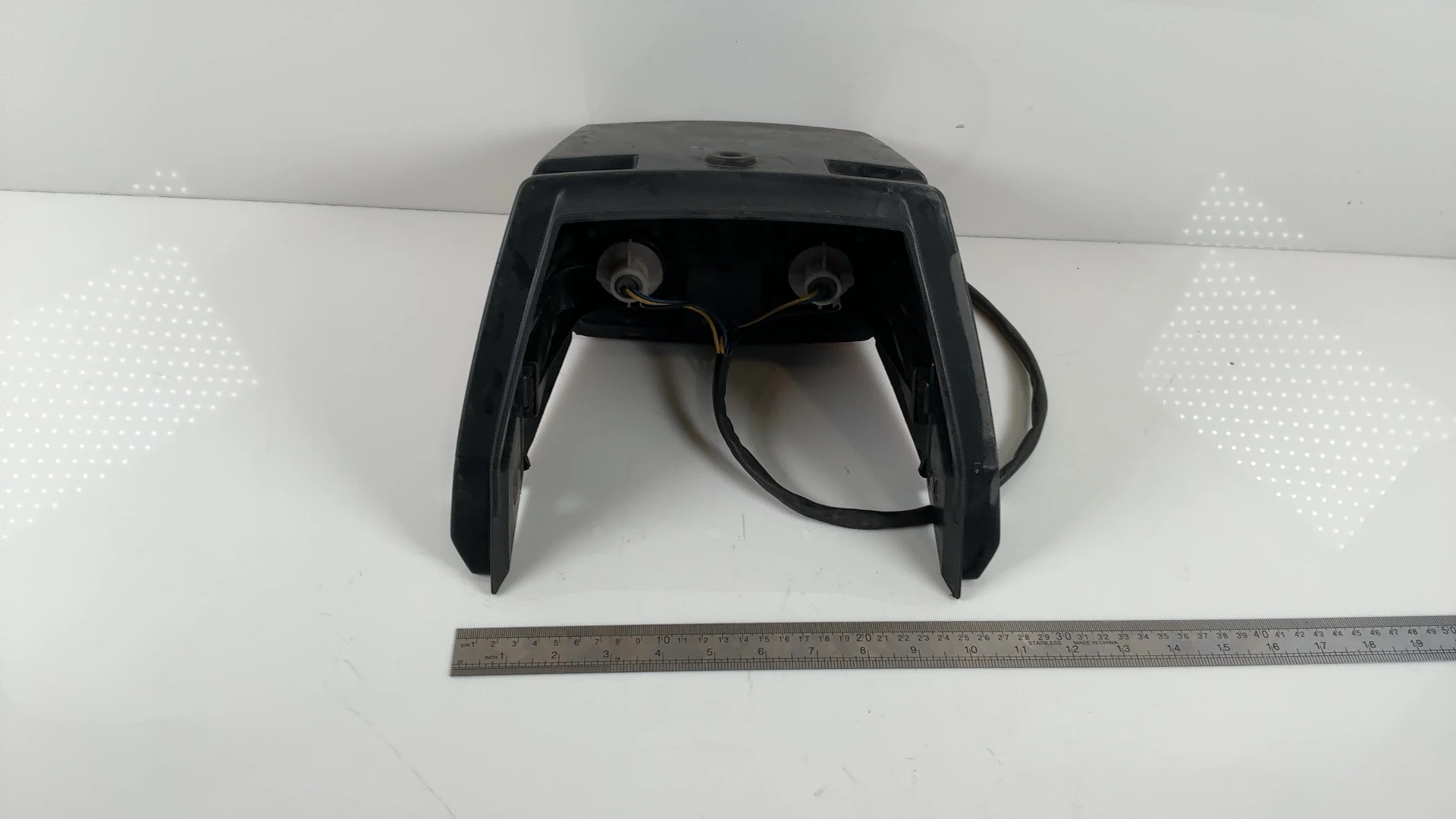 Yamaha Vision XZ550 550CC Tail Brake Light 1982-1983 OEM 11H-84710-60-00 - Image 10