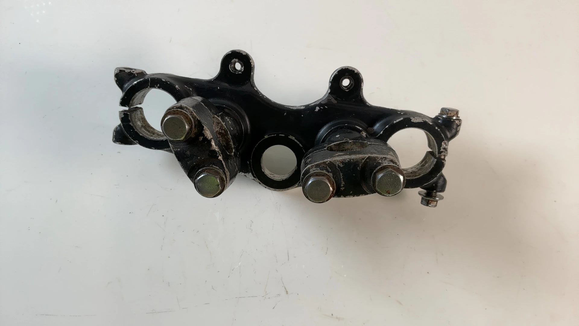Honda XL185S 185cc Upper Fork Bridge Yoke Triple Tree 1979-83 OEM 53240-437-000