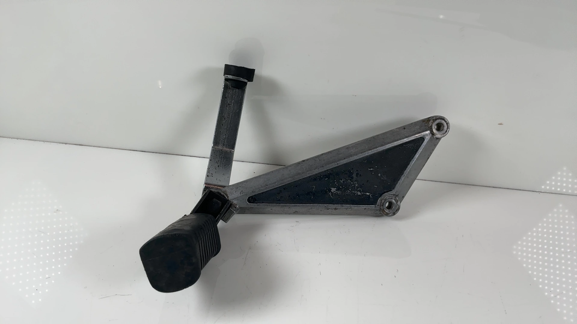 Kawasaki KZ650 CSR 650cc Left Rear Footrest Bracket 1980 1981 OEM 35011-1080 - Image 1