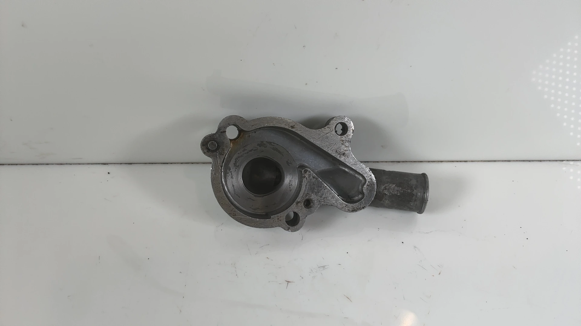 Yamaha TZR125 2RK 125cc Water Pump Cover 1987-1990 OEM 2RH-12422-00 - Image 2