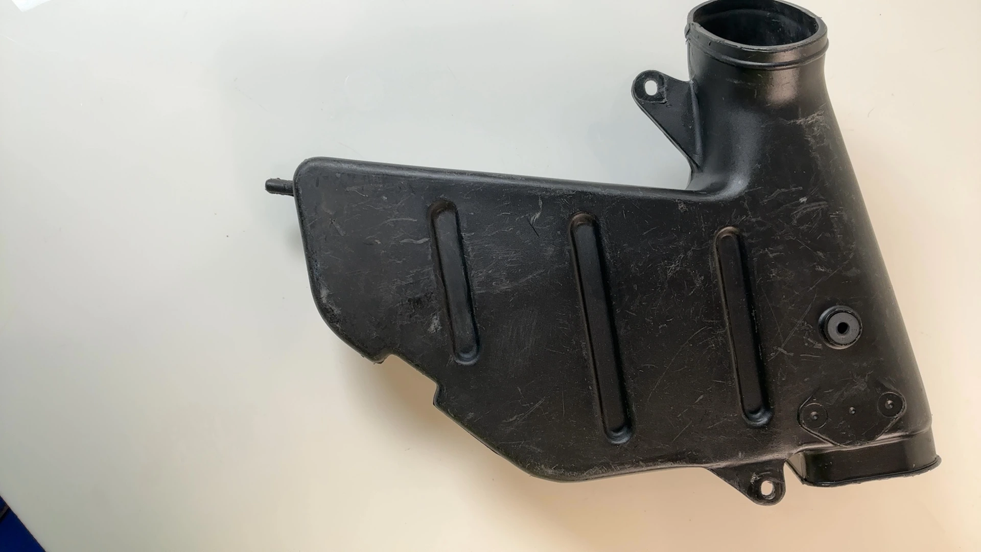 Kawasaki Ninja ZX7 ZX750 750cc Left Air Intake Duct 1993-1995 OEM 14073-1540 - Image 6