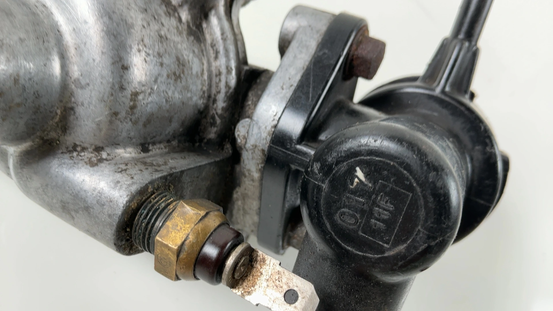 Kawasaki GPZ500S EX500D 500cc Thermostat Housing 1994-1997 OEM 16160-1138 - Image 6