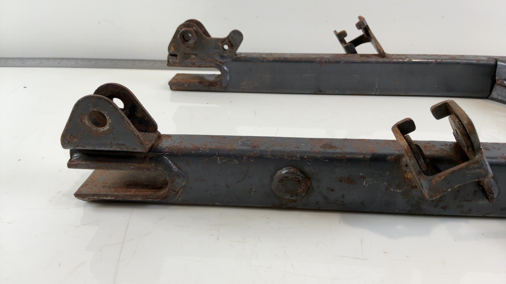 Honda CB125RS CB125 RS 125cc Rear Suspension Swingarm 1982-83 OEM 52100-KC1-000 - Image 5