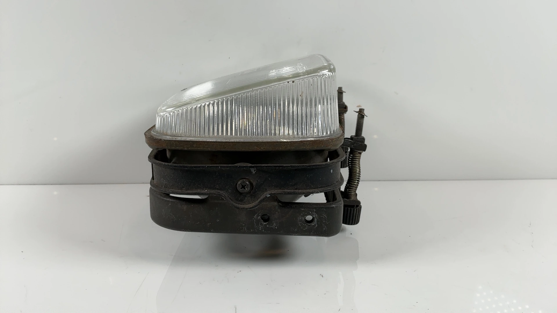 Suzuki GSX550ES GSX550 550CC Headlight Lamp 1984-1988 OEM 35100-49550 - Image 5