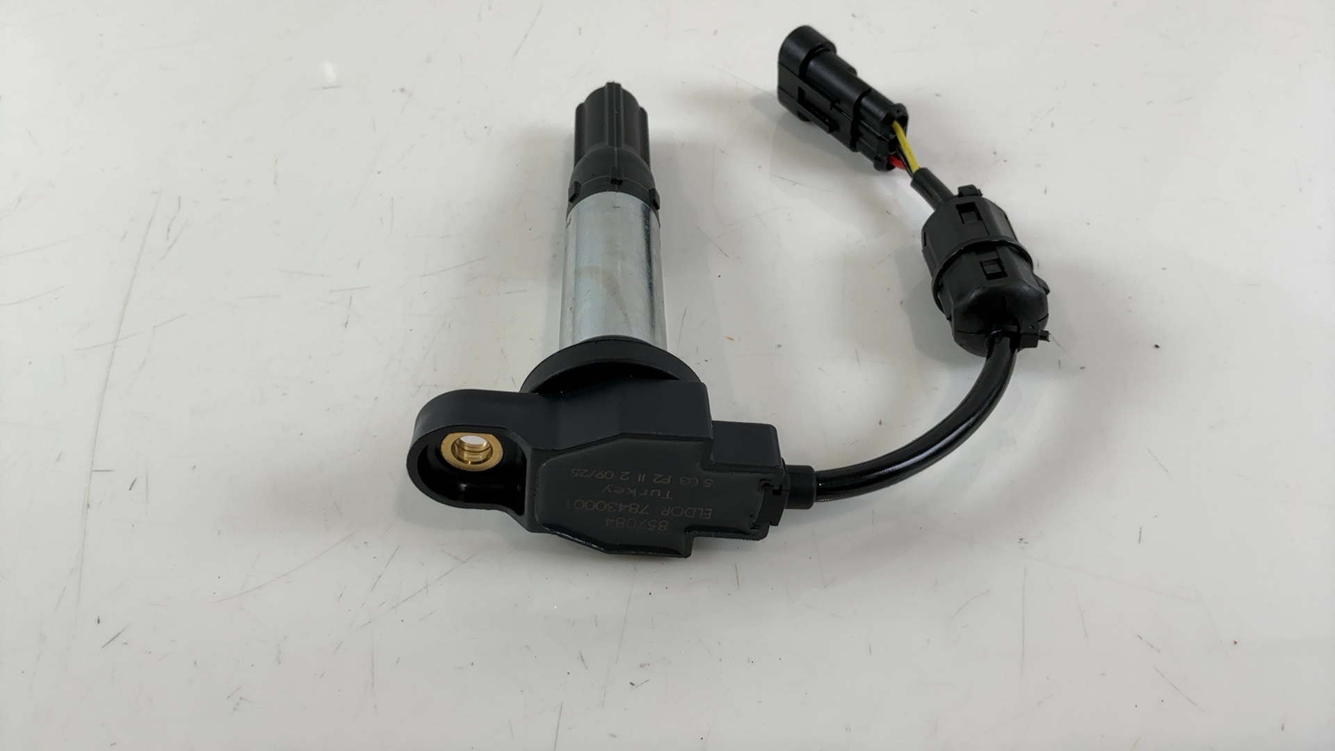 Aprilia Tuono RSV4 660 Ignition Coil 2021-2026 OEM 857084 - Image 3