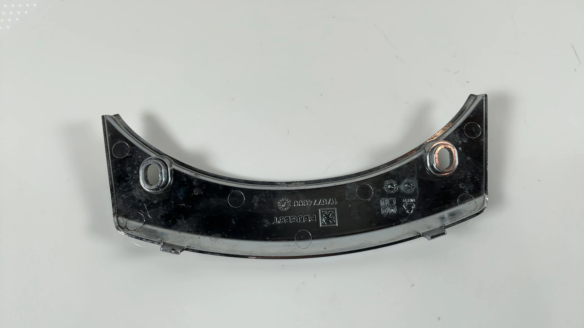 Peugeot Satelis 125CC Rear Fairing Chrome Trim Cowl Cover 2006-12 OEM 1176774000 - Image 4