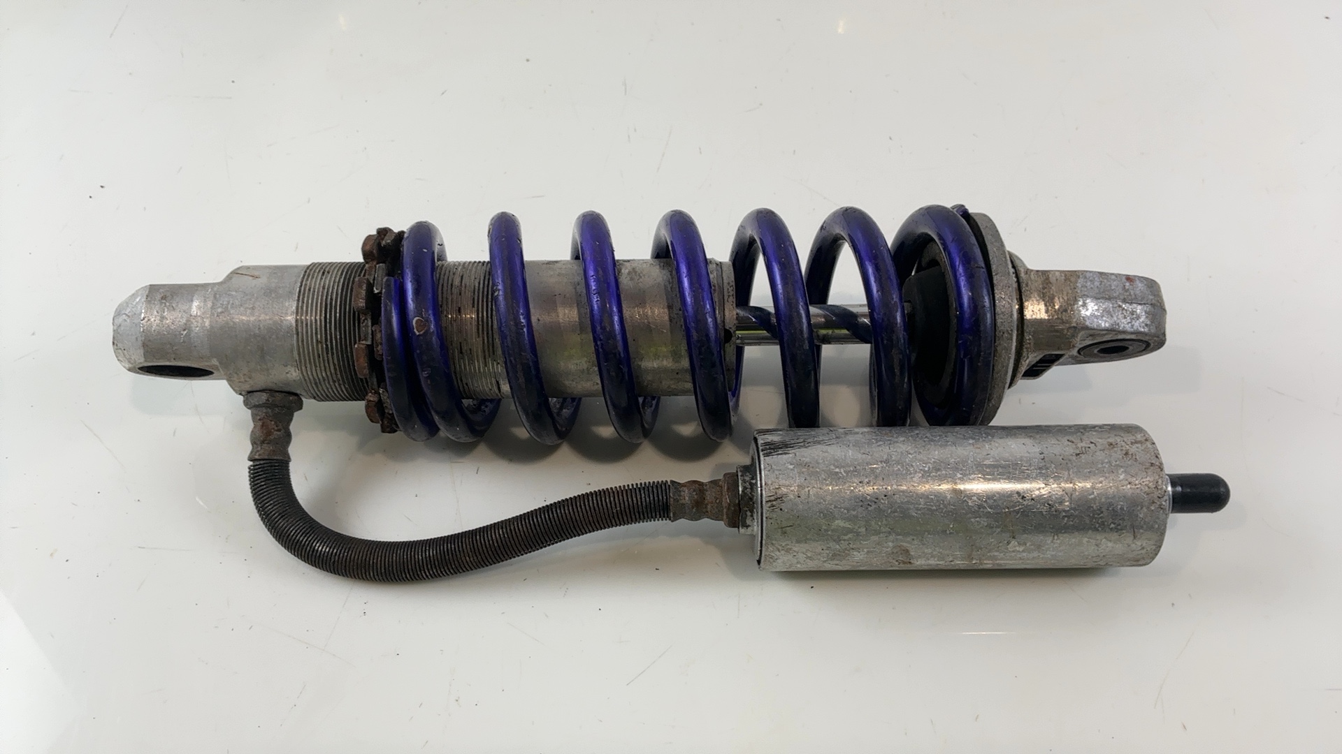 Suzuki GSX-R1100 GSXR 1100 Rear Shock Absorber 1986 OEM 62100-06B10 - Image 2