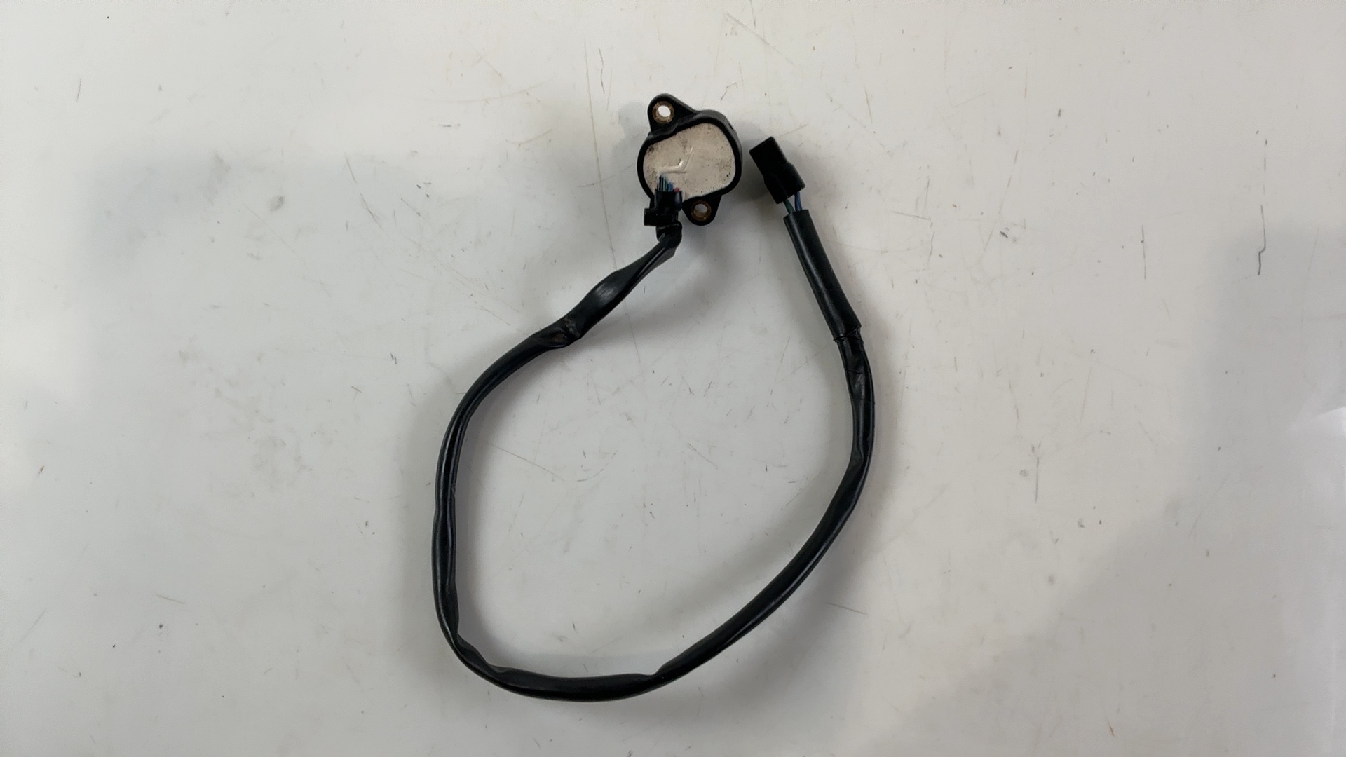 Aprilia RSV4 Tuono V4 1100 Gear Position Sensor 2021-2026 OEM 1A018096R - Image 2