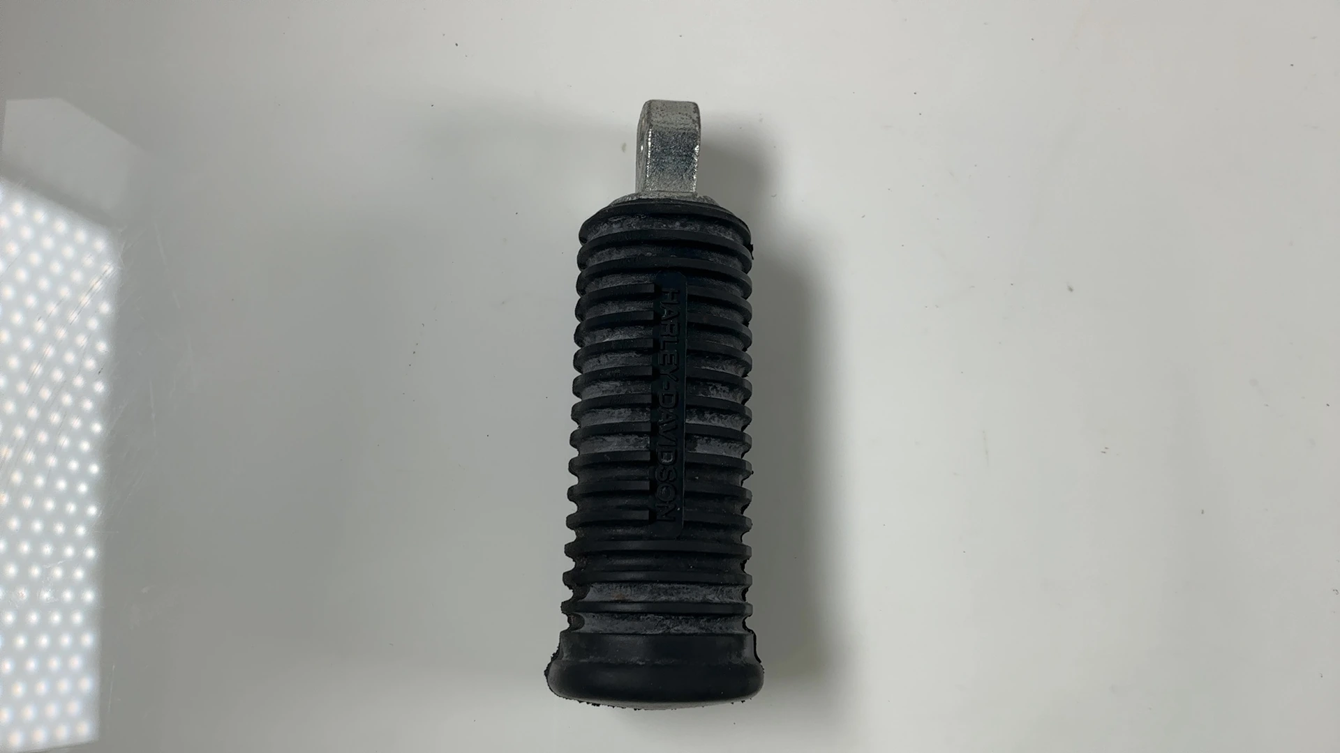 Harley Electra Tour Glide 1340cc Right Foot Peg Step 1980-2008 OEM 33048-72
