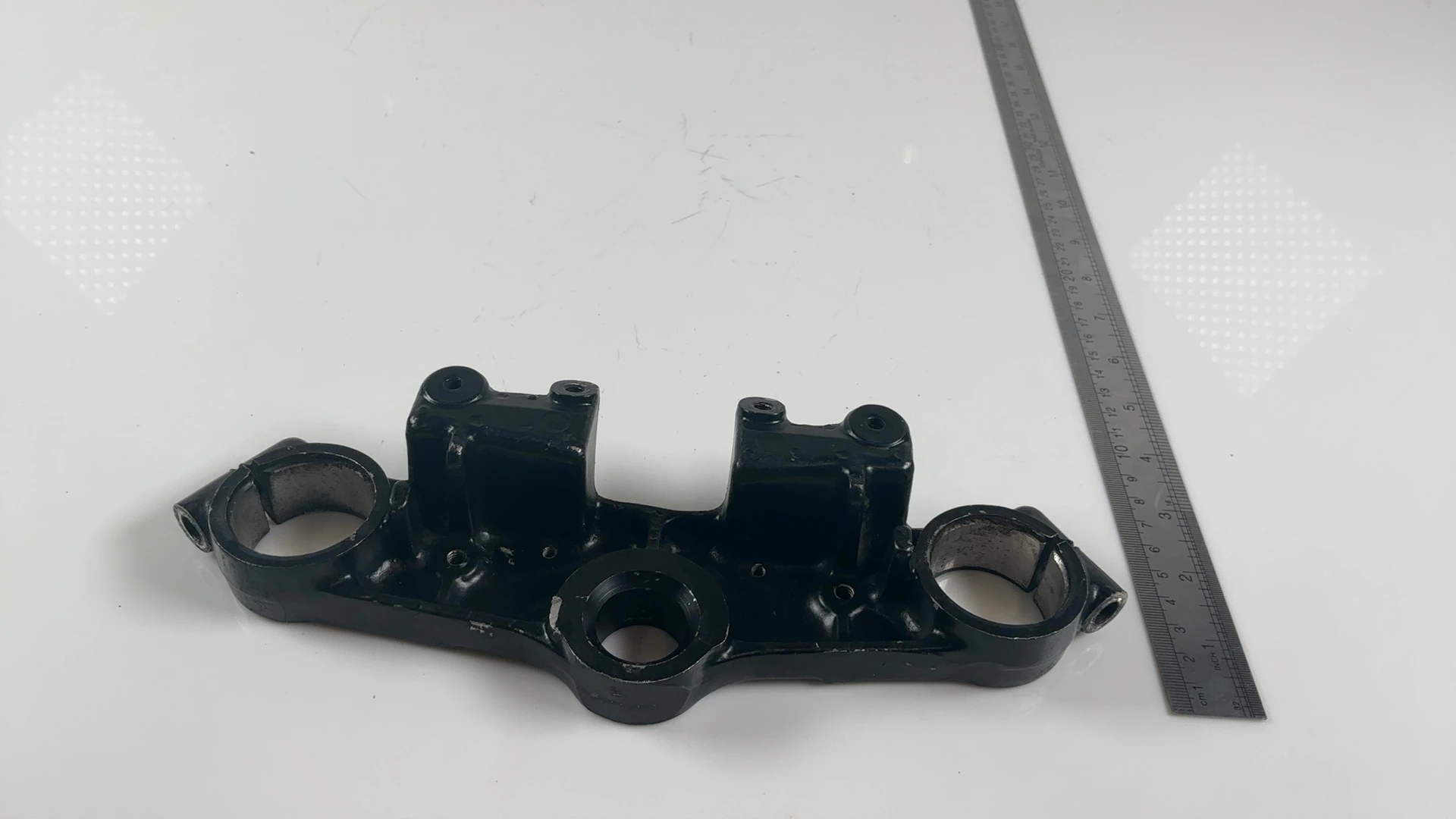 Kawasaki Z750 GT750 KZ750P 750cc Upper Fork Bridge Yoke 1982-1988 OEM 44039-1058 - Image 3