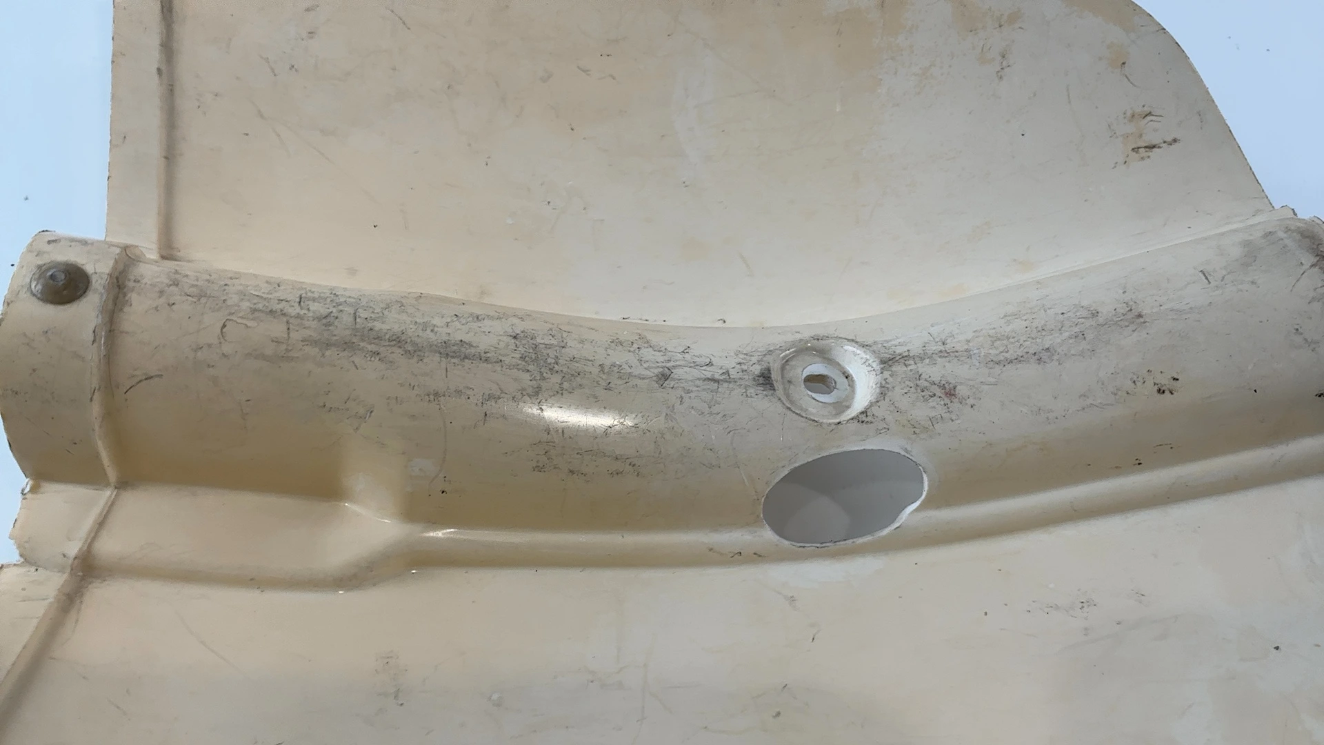 Yamaha Passola SA50 50cc Front Leg Shield Fairing 1978-1985 OEM 2T4-28312-01 - Image 7