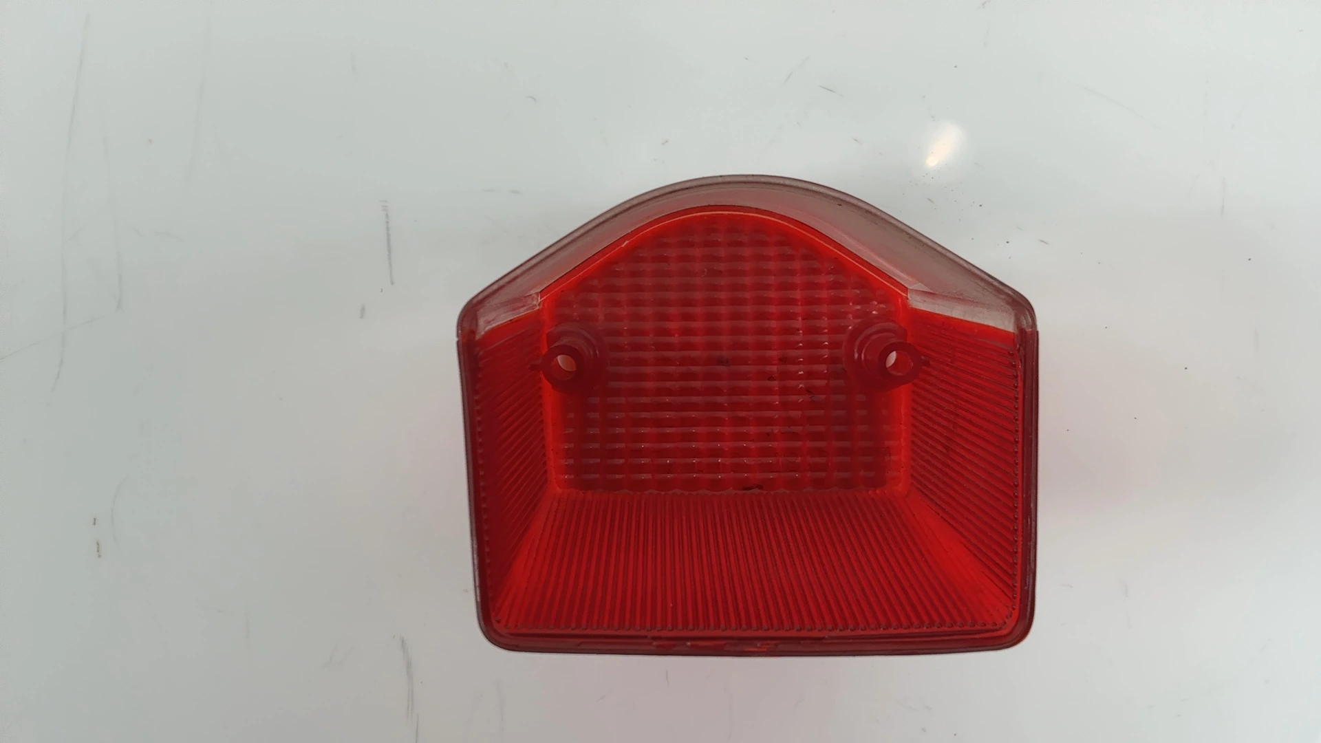Yamaha DT125LC Mk1 125cc Tail Light Lens 1982-1984 OEM 10V-84521-00 - Image 4
