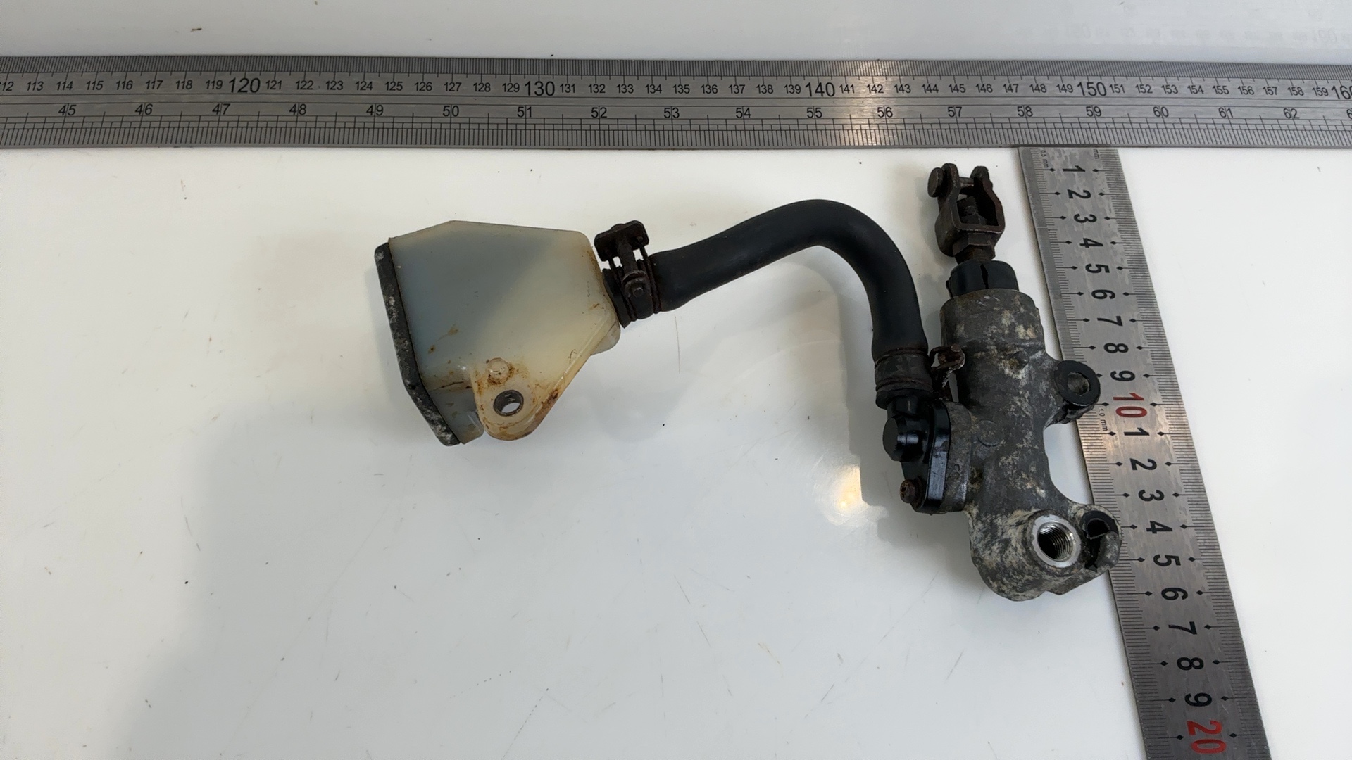 Suzuki GSX-R 1100 GSXR1100 1100CC Rear Brake Master Cylinder 1986-98 69600-17C01 - Image 5