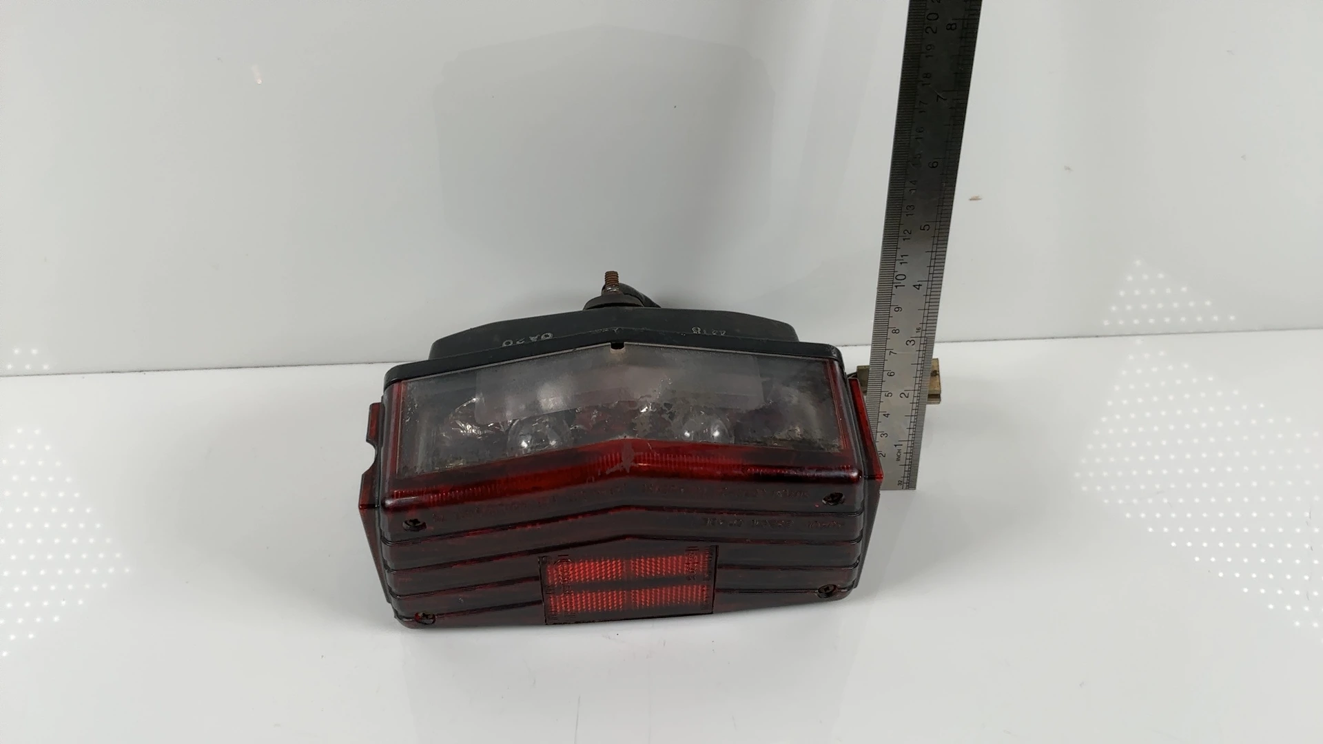 SUZUKI GSX400 1st Gen Tail Light 1980-1982 OEM 35710-32410 - Image 9