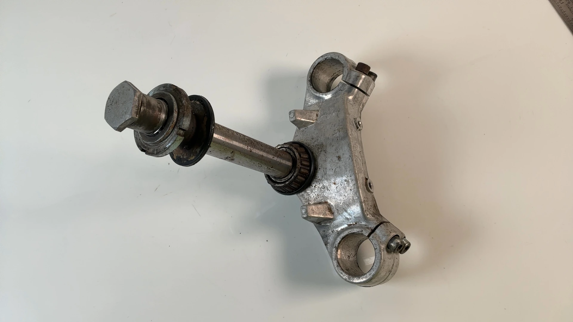 Aprilia RS50 50cc Lower Triple Tree Fork Stem Clamp 1999-2005 OEM AP8163038 - Image 6