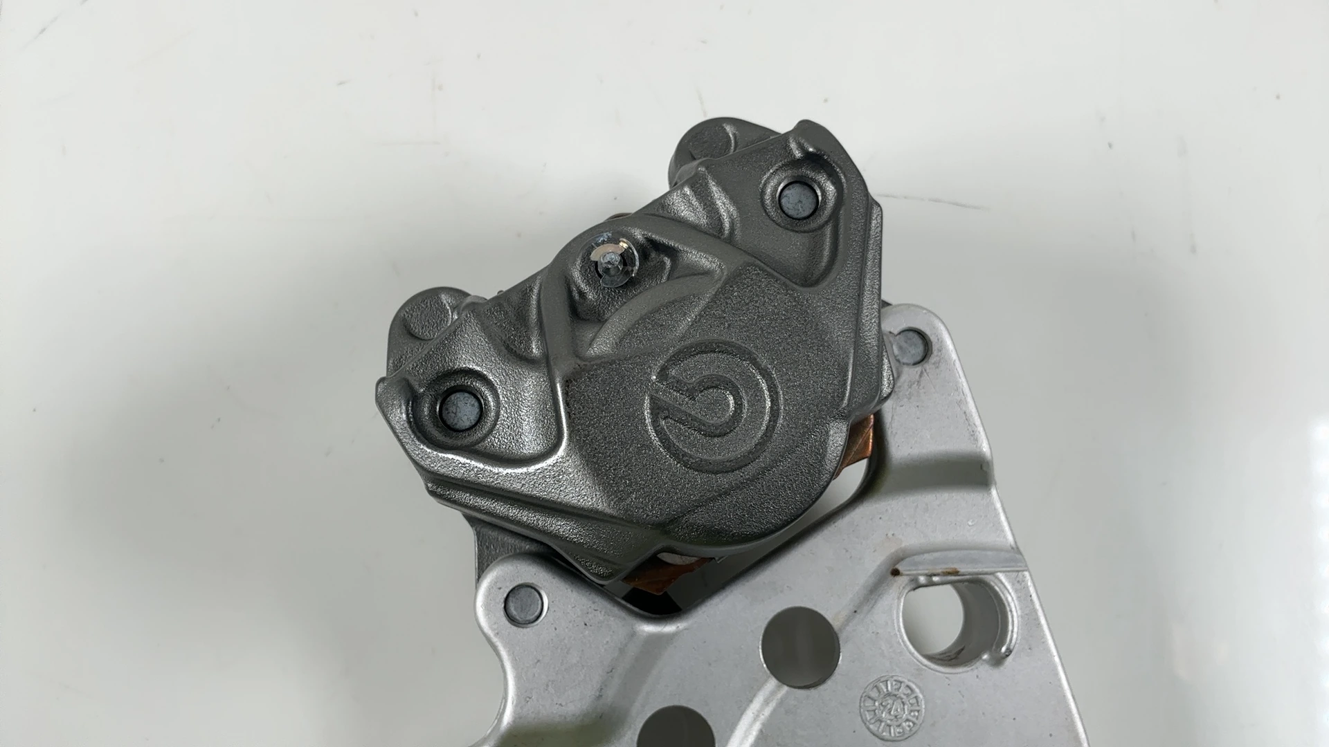 Aprilia RSV4 1100 Factory Rear Brake Caliper Bracket 2021-2026 OEM 2B007702 - Image 5