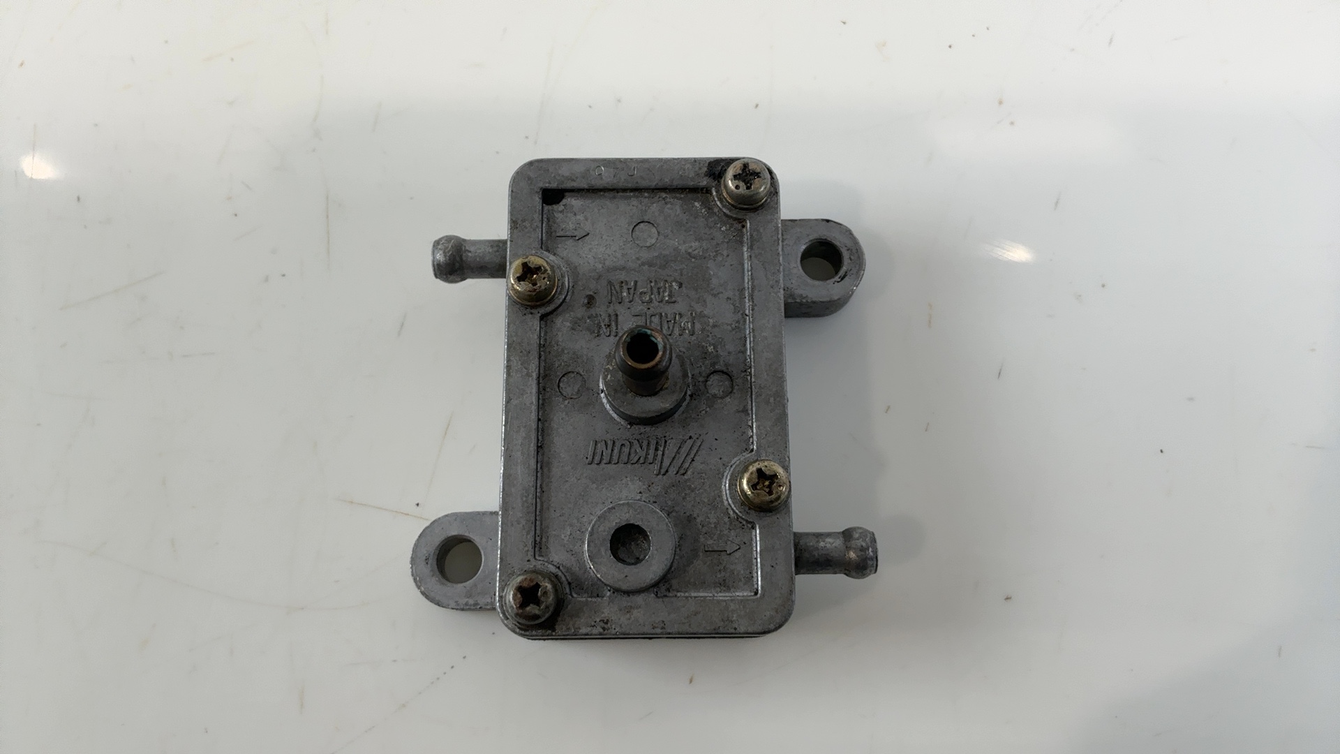 Piaggio Runner 50 DF44-227 50cc Vacuum Fuel Pump 1997-2002 OEM 82592R - Image 5