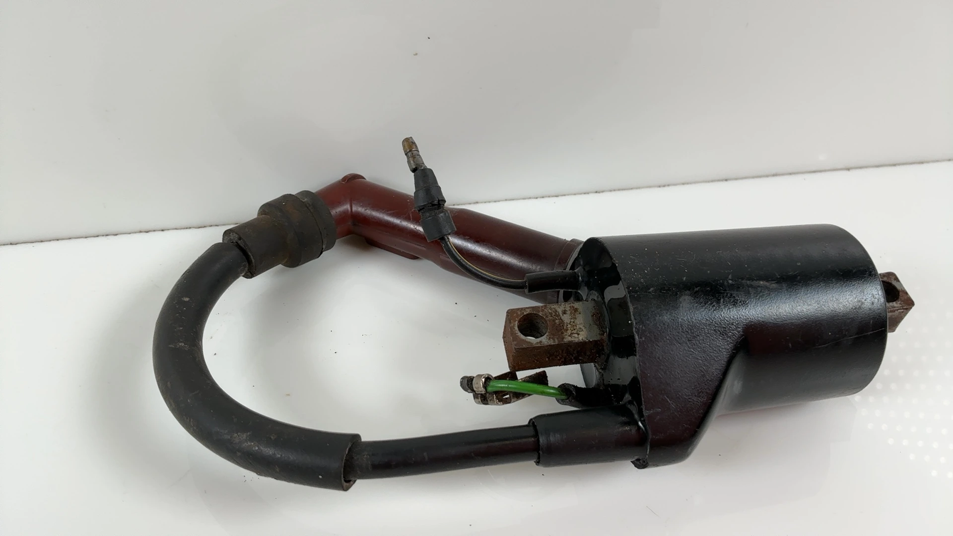 Honda NX650 Dominator RD08 650cc Ignition Coil 1995-2001 OEM 30500-GS2-005 - Image 2