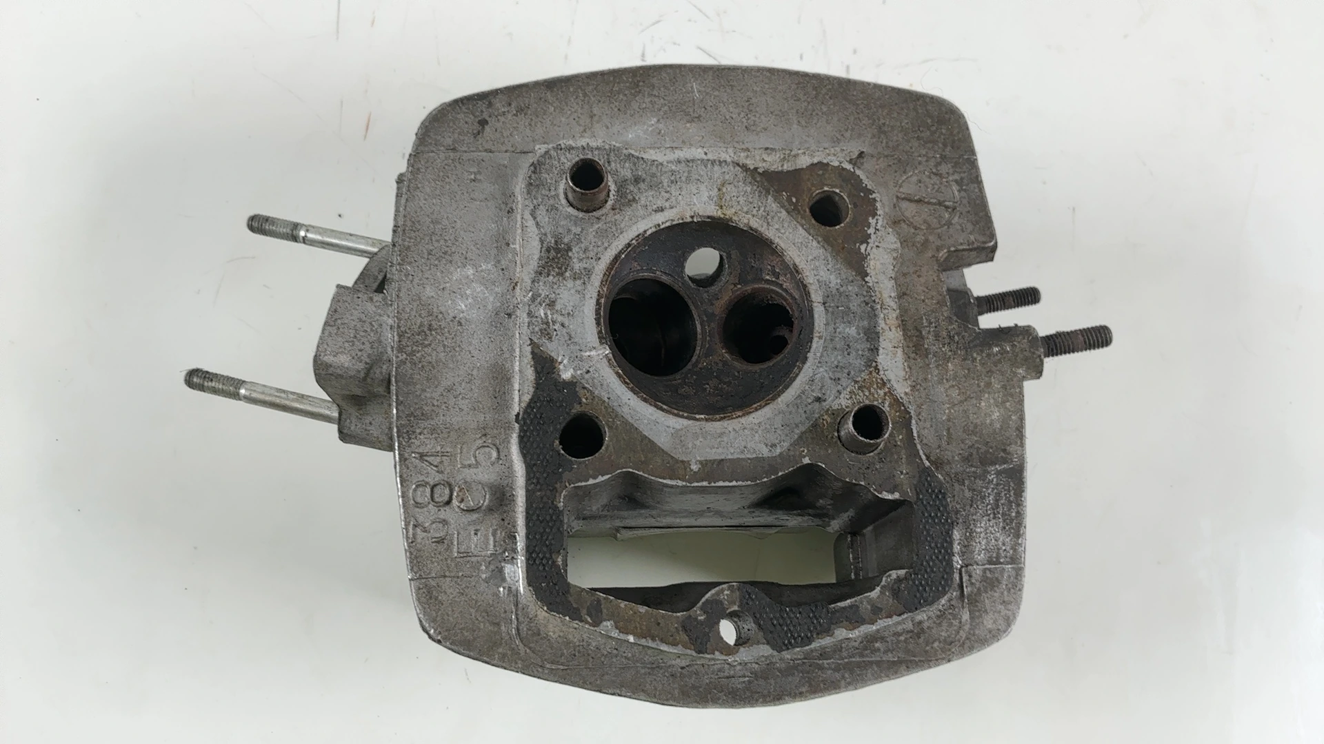 Honda CB100 CL100 XL100 100cc Cylinder Head 1976-1977 OEM 12000-384-000 - Image 7