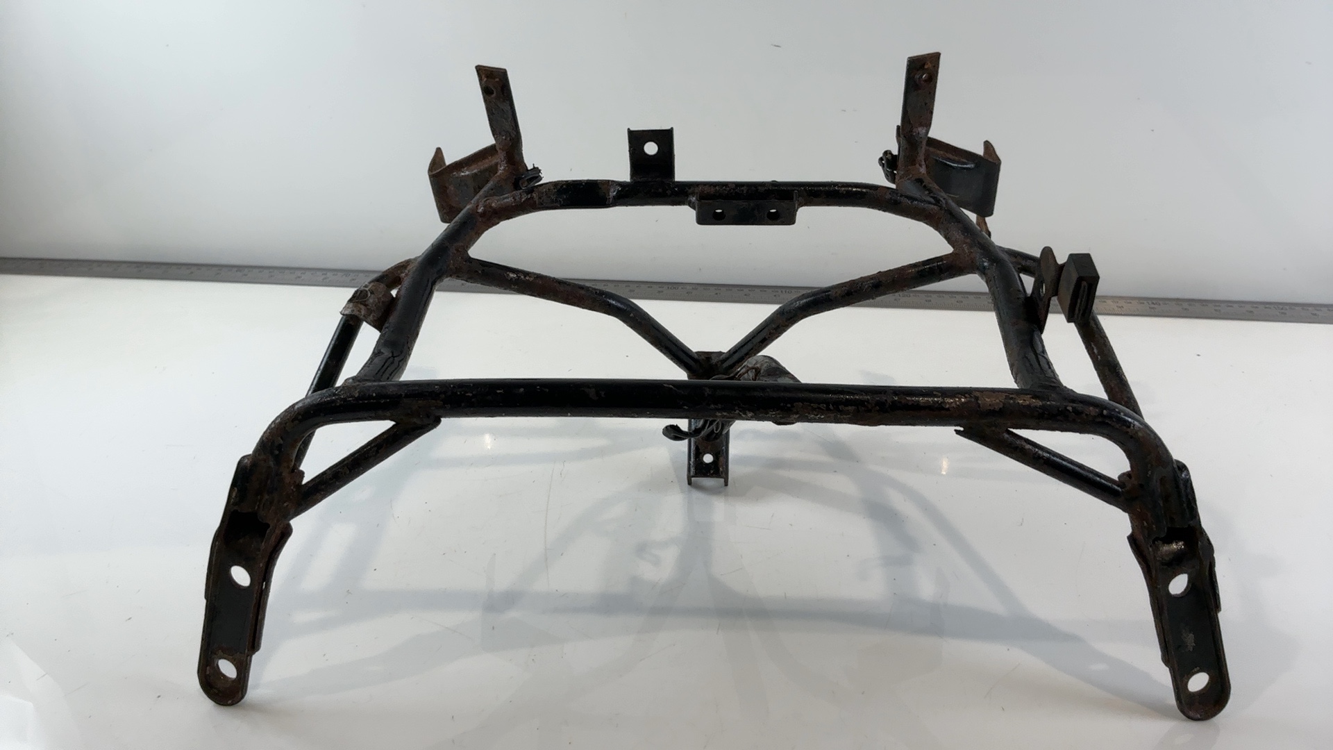 Suzuki GSXR 750 GR75A 750CC Front Fairing Bracket Subframe 1985-90 54110-17C00 - Image 6