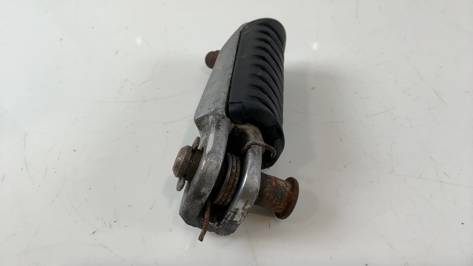 Kawasaki ZR7 ZR750 750cc Front Left Rider Footrest Peg 1999-2003 OEM 34028-1428 - Image 5