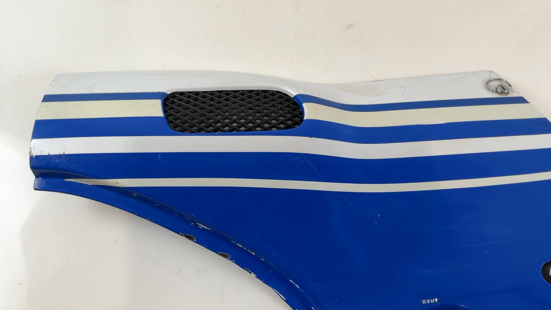 Honda CBR1000F SC21 1000 Left Side Mid Fairing 1987-1988 OEM 64450-MM5-000ZC - Image 4