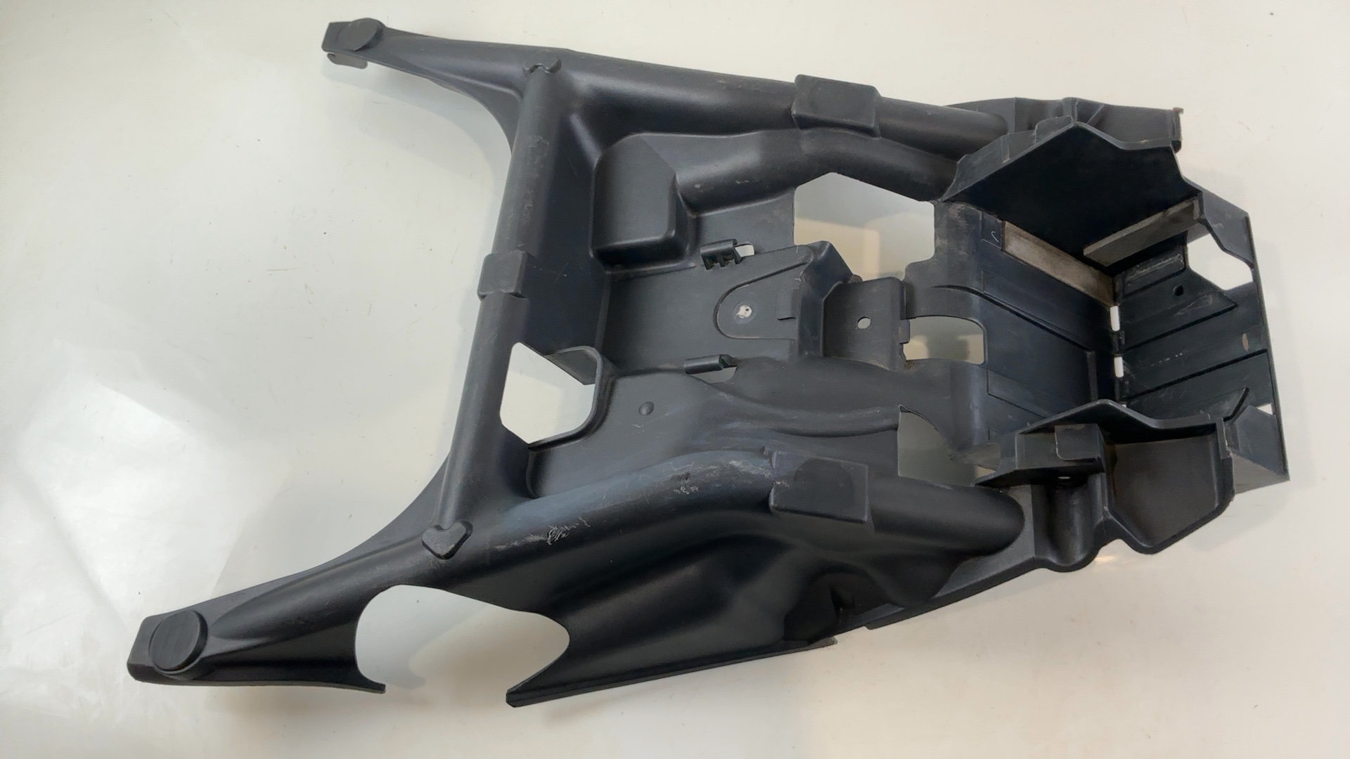 Suzuki Burgman AN650 650cc Battery Box Case Tray 2003-2012 OEM 92212-10G00