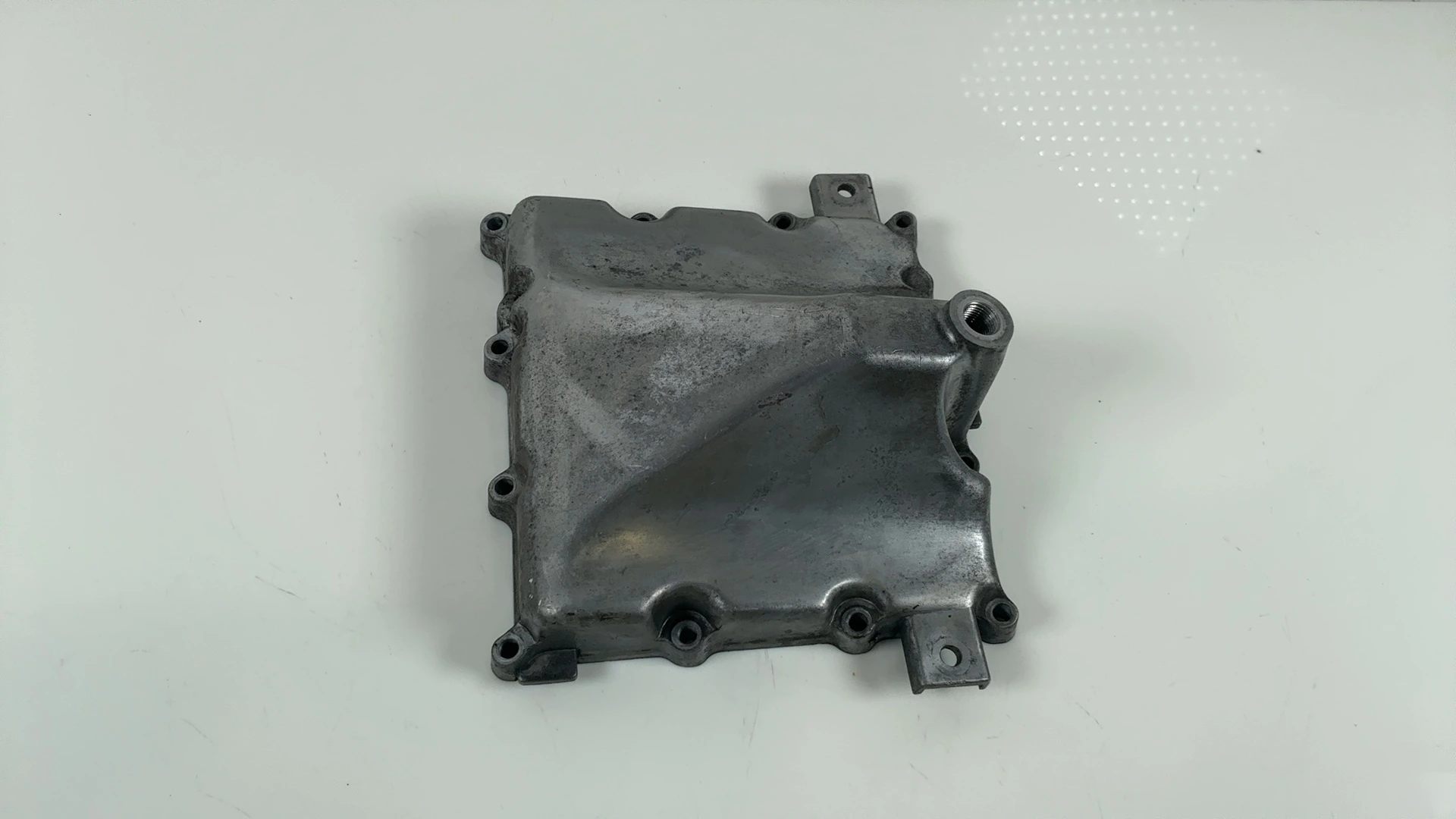 Suzuki GSXR 600 750 Oil Pan 1996 1999 OEM 11511-33E00 - Image 3