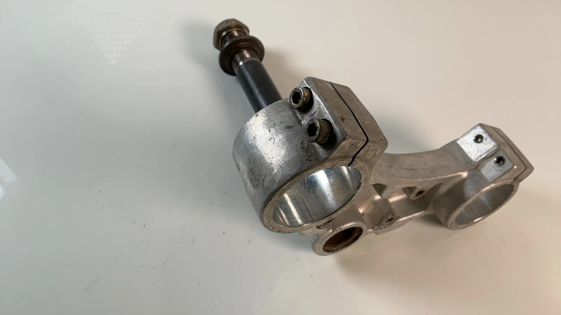 Derbi Senda 50 Lower Fork Stem Triple Tree 1999-2001 OEM 00H02603041 - Image 3