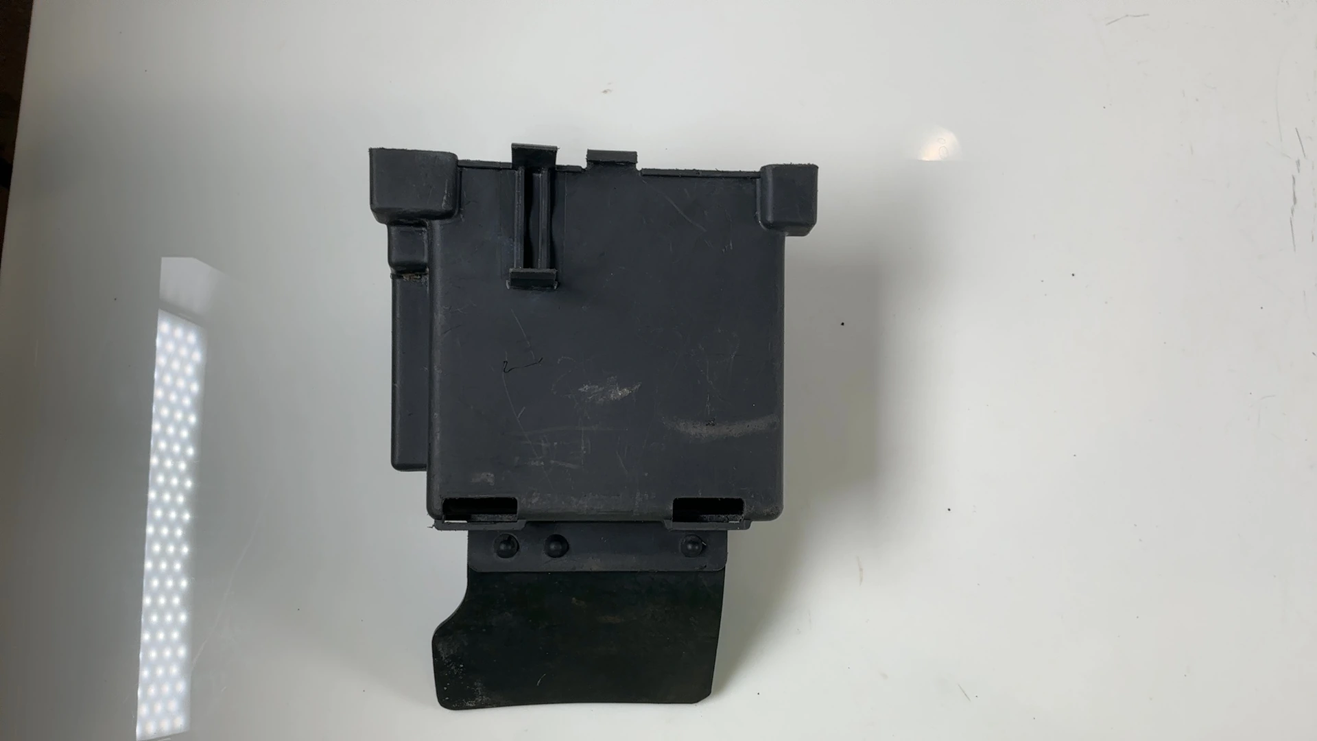 Yamaha FZR600 3HE 600cc Battery Box Tray 1989-1992 OEM 1WG-2177G-00-00 - Image 2