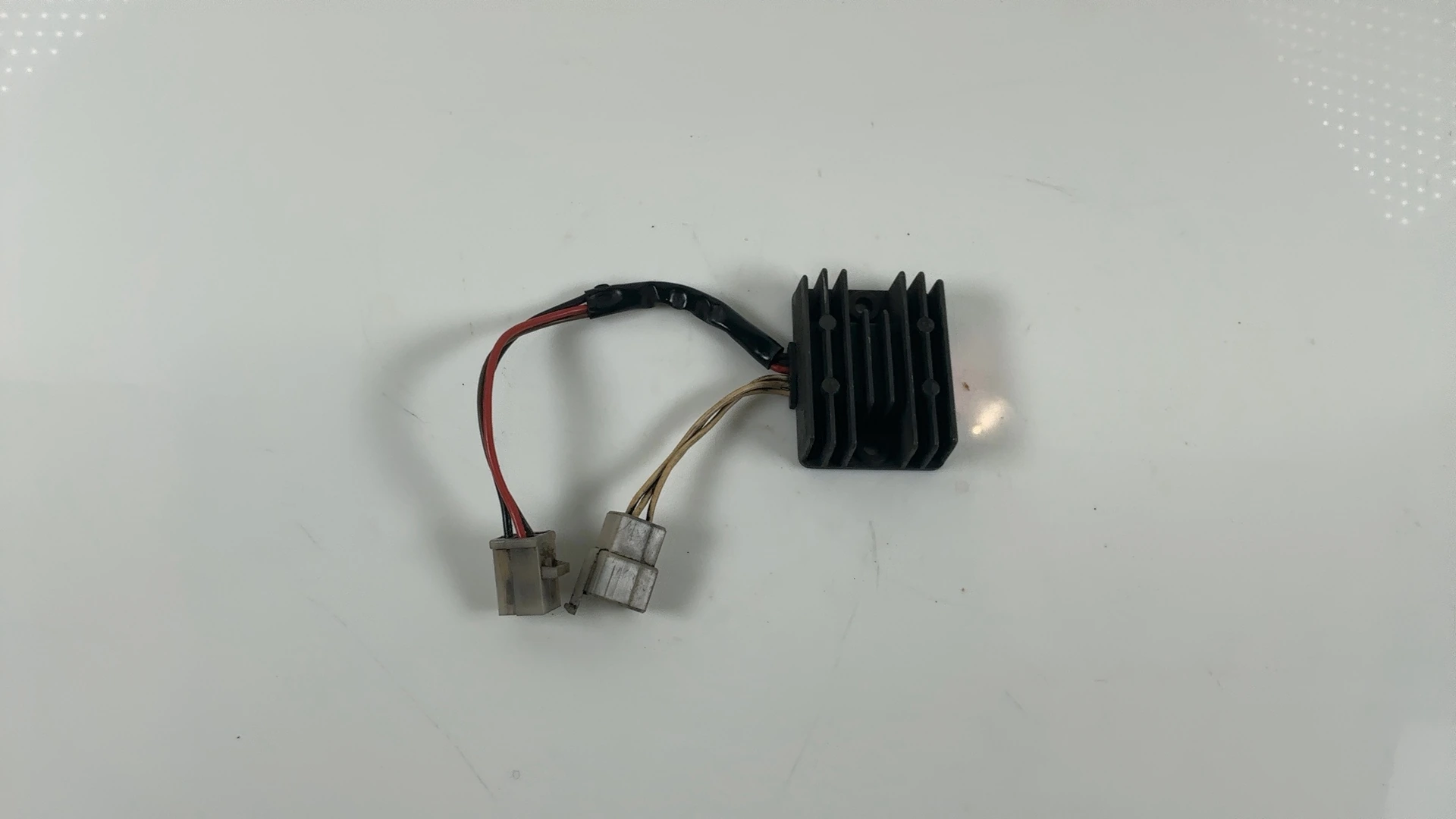 Yamaha SR125 SR 125cc Regulator Rectifier 1992-2002 OEM 5H0-81960-A0 - Image 3