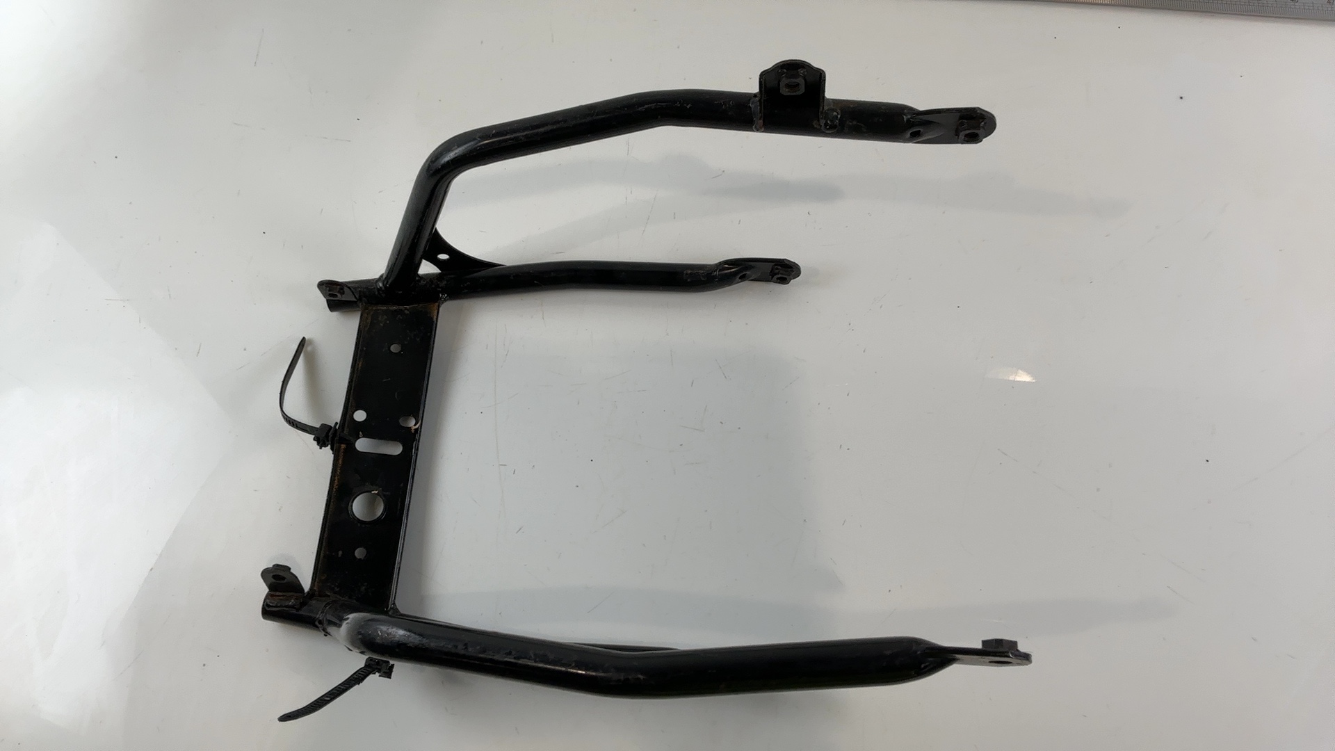 Yamaha YZF750R YZF600R 750cc 600cc Rear Subframe Stay 1993-1996 4FM-21645-01-00 - Image 3