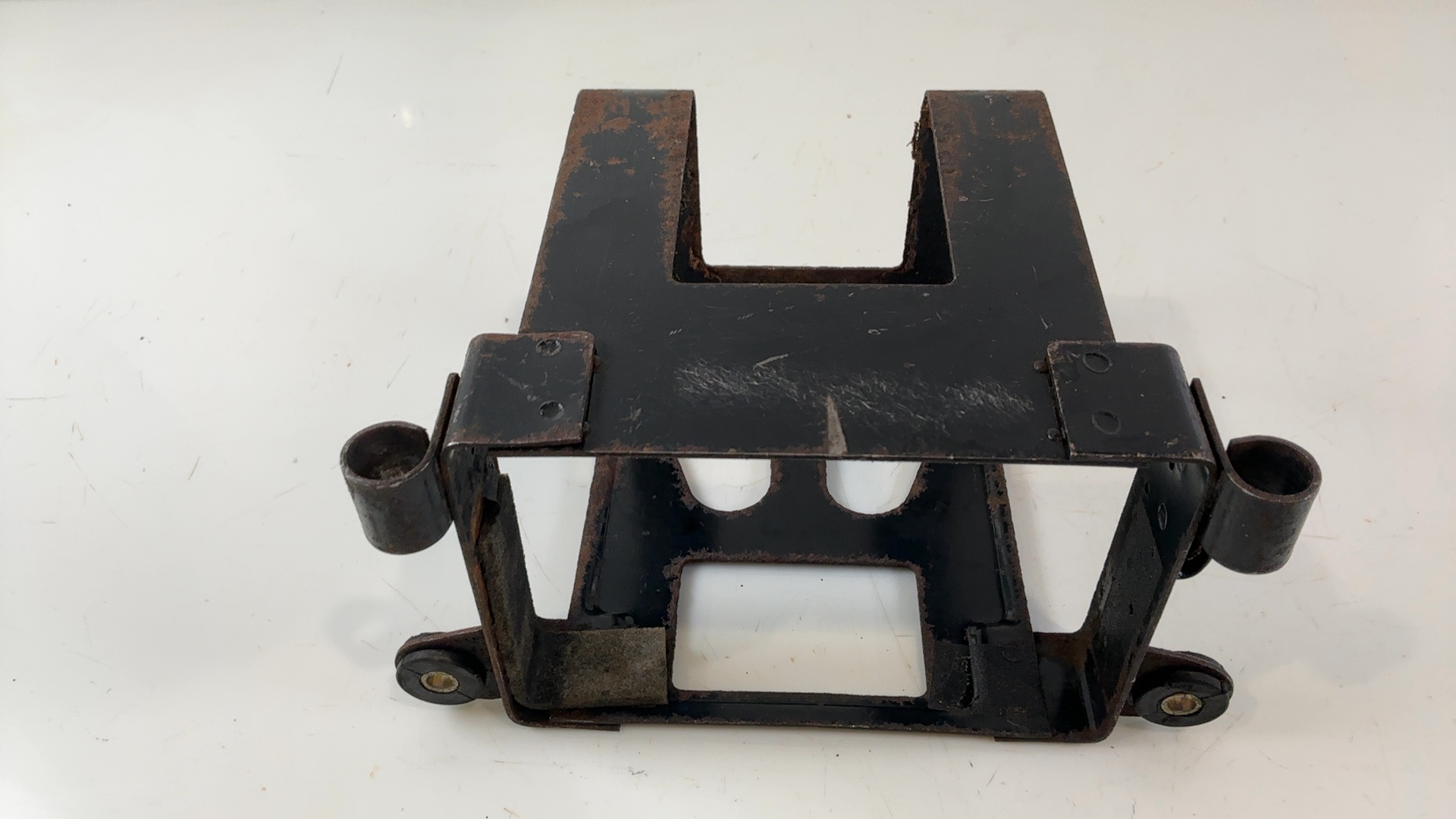 Suzuki Katana GSX750S 750cc Battery Box Tray Holder 1981-1985 OEM 41540-08C00 - Image 4