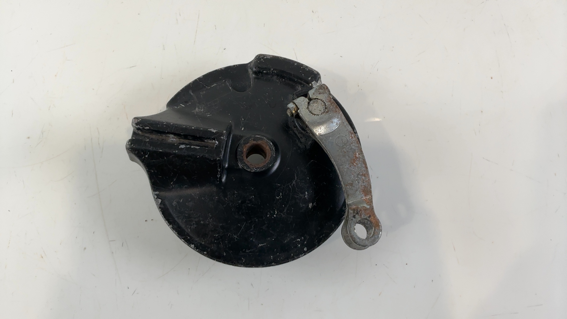 Yamaha DT80LC DT80 80cc Rear Brake Drum Plate 1992-1997 OEM 31J-25321-00-98 - Image 2