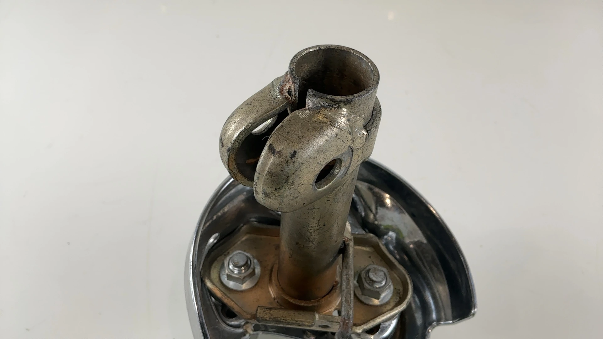 Yamaha Vino YJ50 50cc Steering Base Mount Post 2001-2005 OEM 5AU-23461-00-00 - Image 8