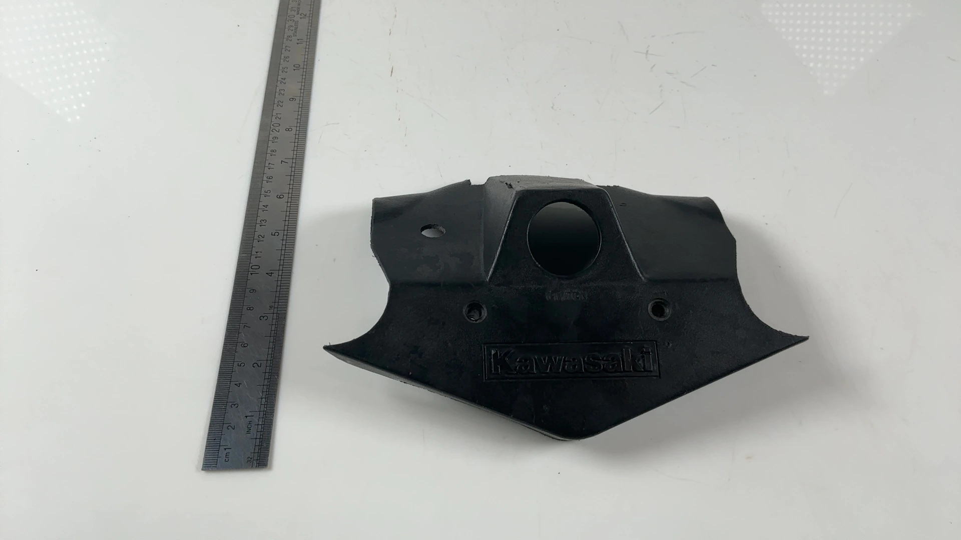 Kawasaki Ninja GPZ900R ZX900A 900cc Ignition Key Cover 1984-1989 OEM 14025-1830 - Image 4