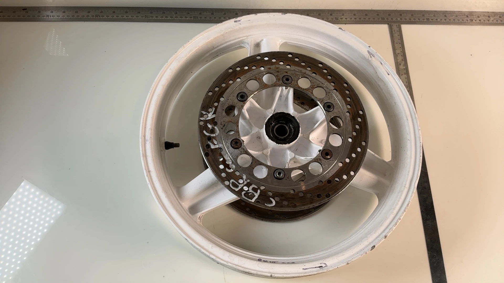 Honda CBR 600F PC19 PC23 600cc Front Wheel Rim 1987-1990 OEM 44650-MN4-010 KT8F - Image 3