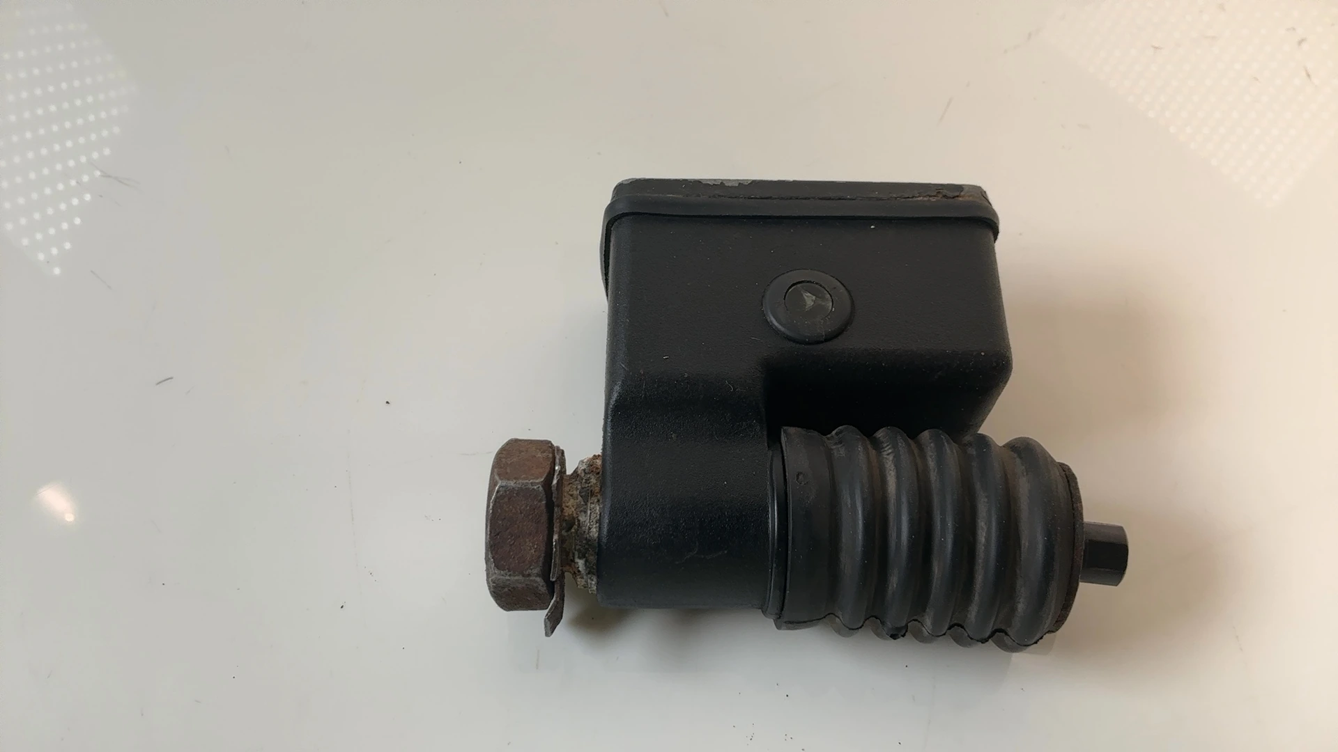 Harley Dyna Super Glide 1340 1450 Rear Brake Cylinder 1991-2005 OEM 42474-90A - Image 6