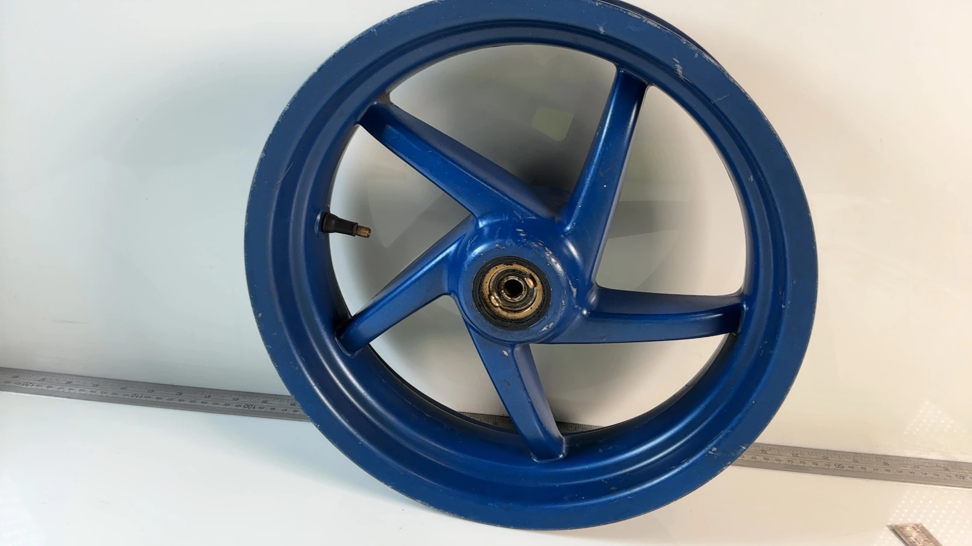 Aprilia SR 50 R Factory Ditech 50cc Front Wheel Rim 1999-2014 OEM AP8208708 - Image 5